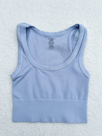 Essential Scoop Neck Nikibiki Tanktop
