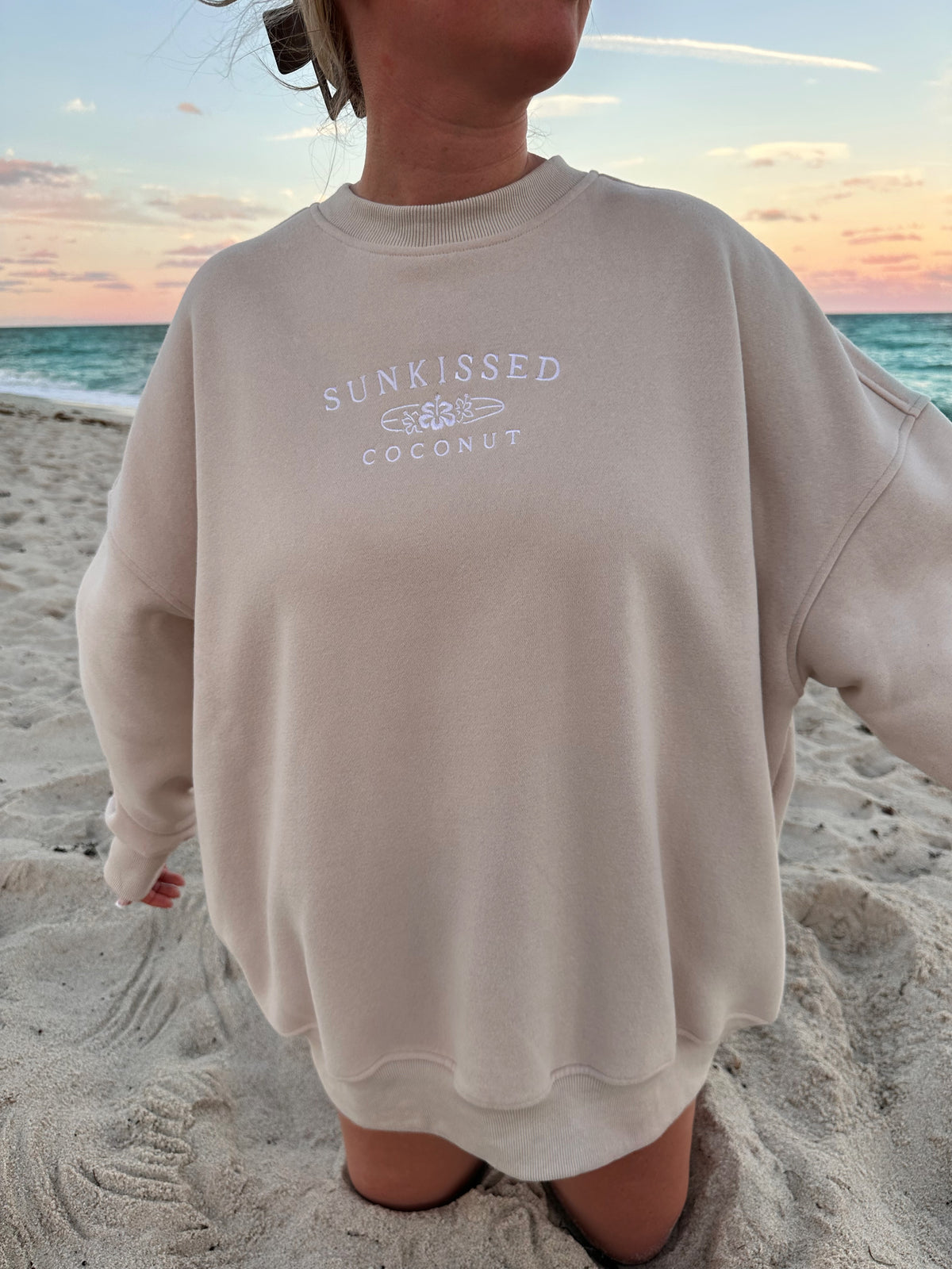 Sandstone Sunkissedcoconut Embroider Sweatshirt