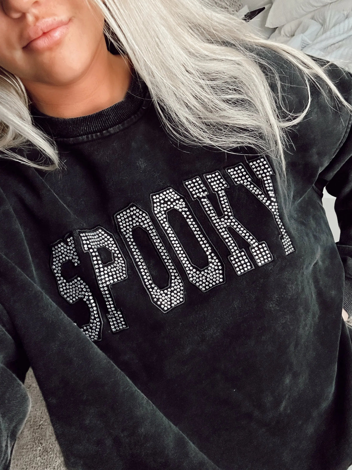 SPOOKY RHINESTONE SWEATSHIRT - Sunkissedcoconut