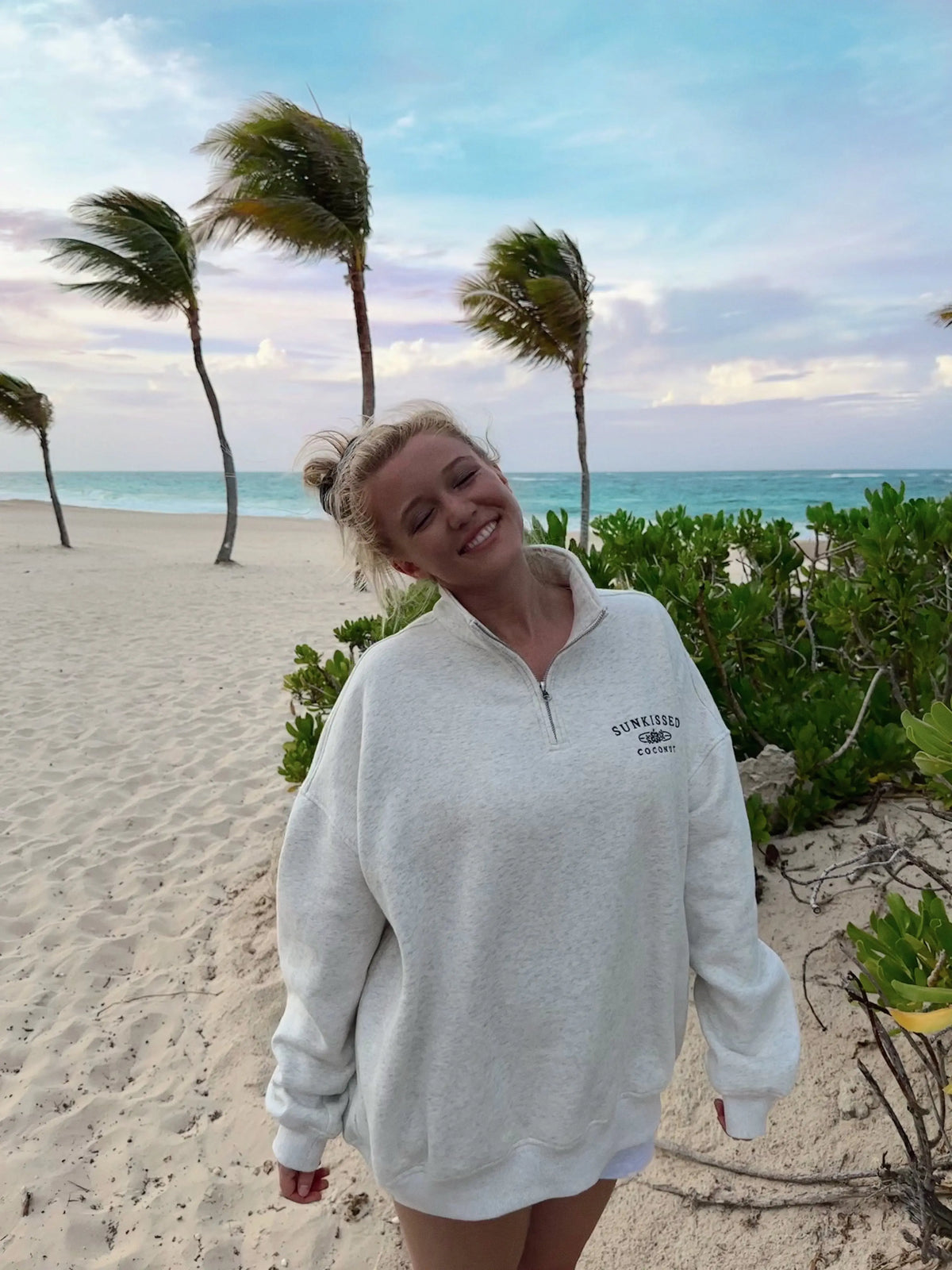 QUARTER ZIP SWEATSHIRT - Sunkissedcoconut