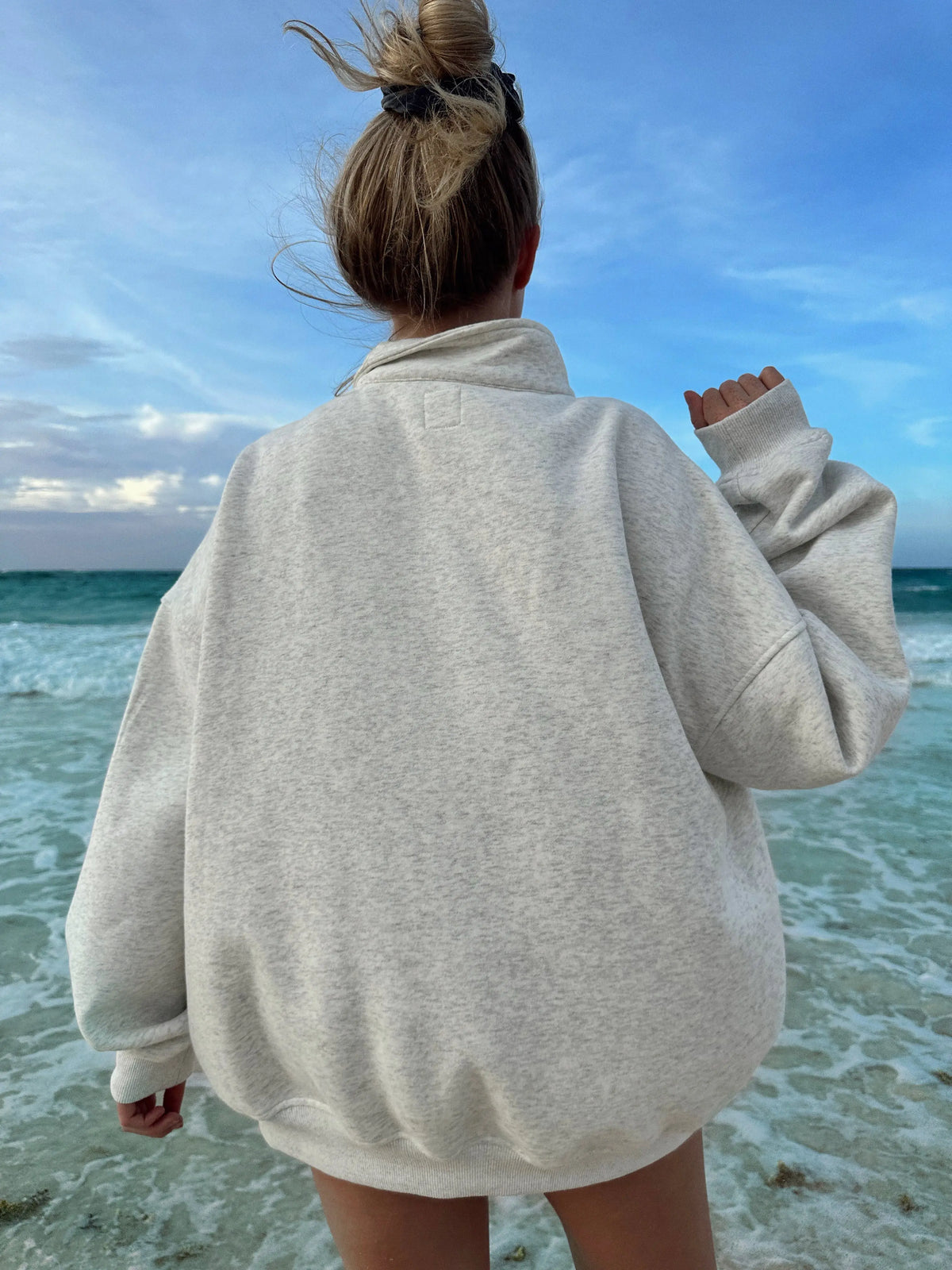 QUARTER ZIP SWEATSHIRT - Sunkissedcoconut