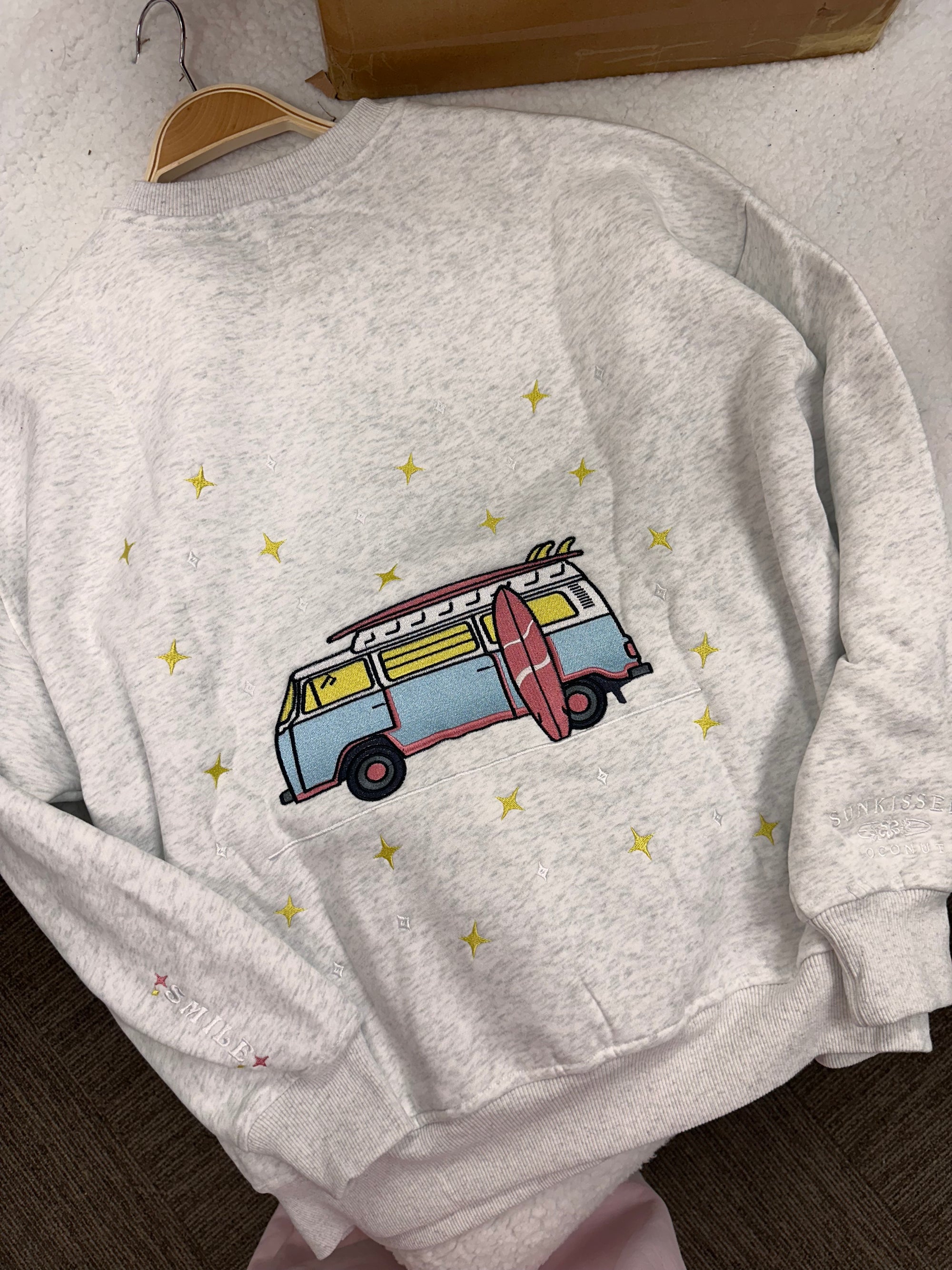 Pearl Grey Embroider Van Star Sweatshirt