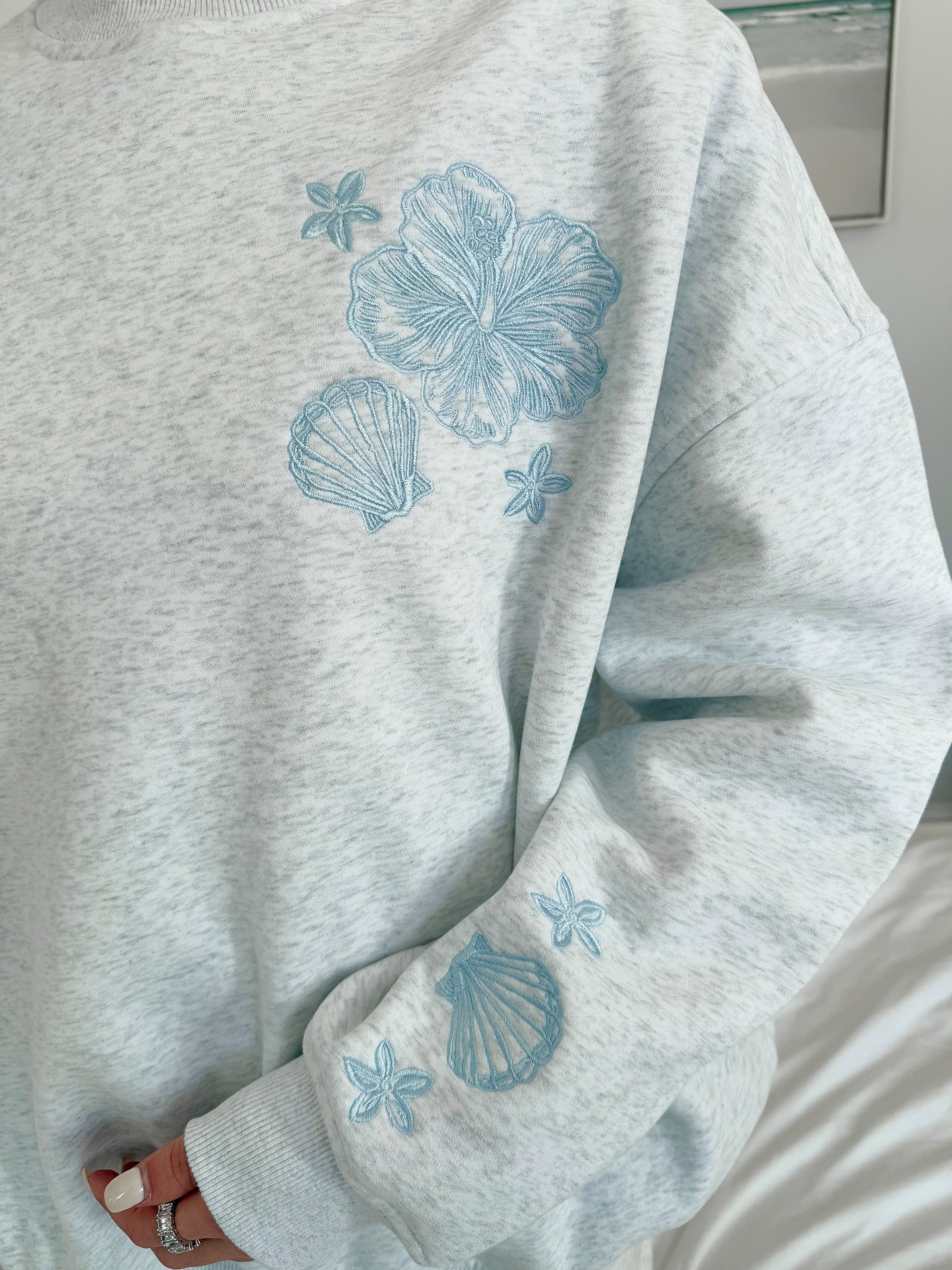 Pearl Grey Tropical Embroider Sweatshirt