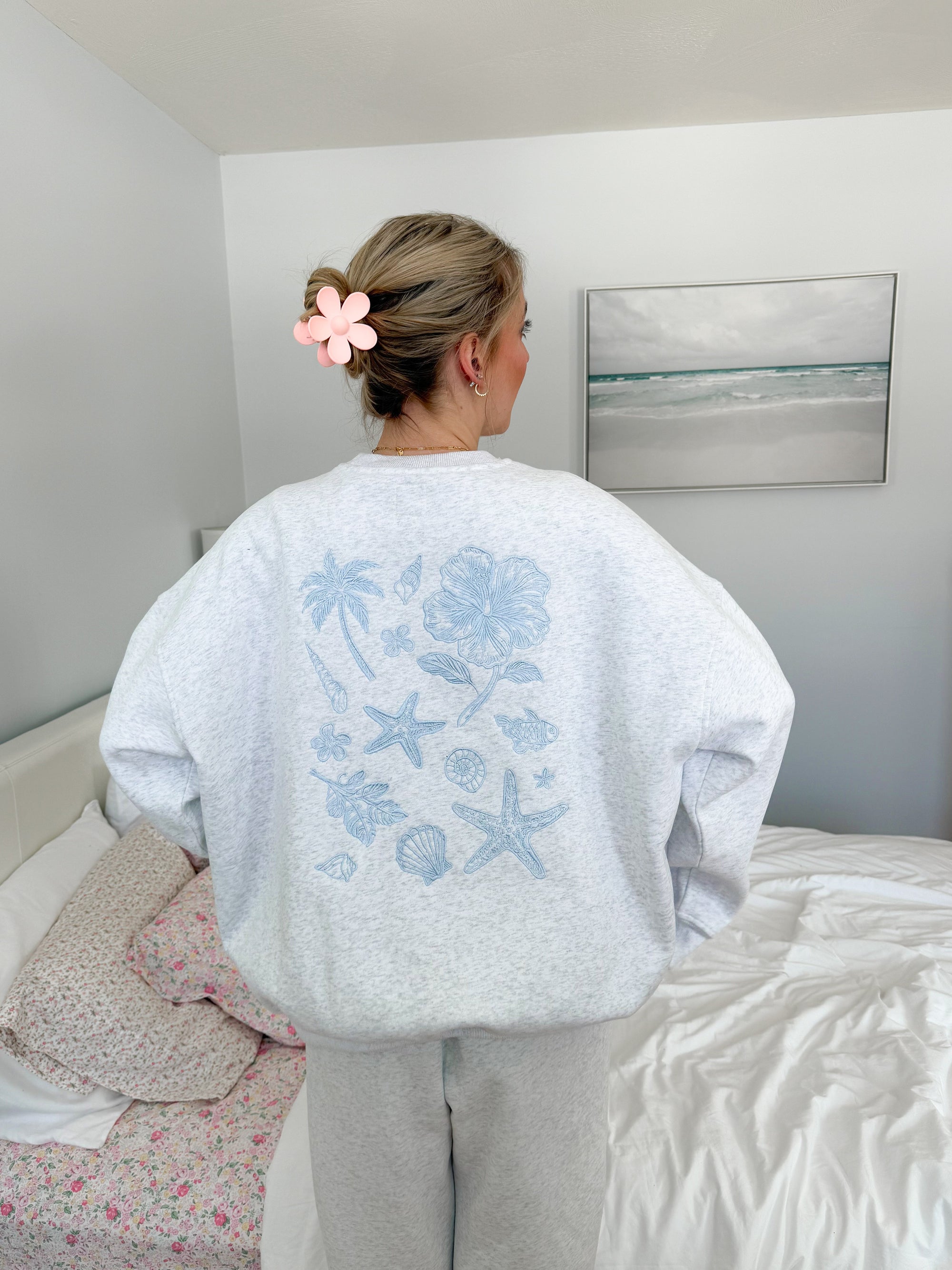 Pearl Grey Tropical Embroider Sweatshirt