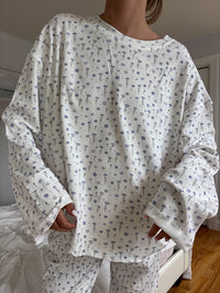 White Ditsy Floral Long Sleeve Pajama Top