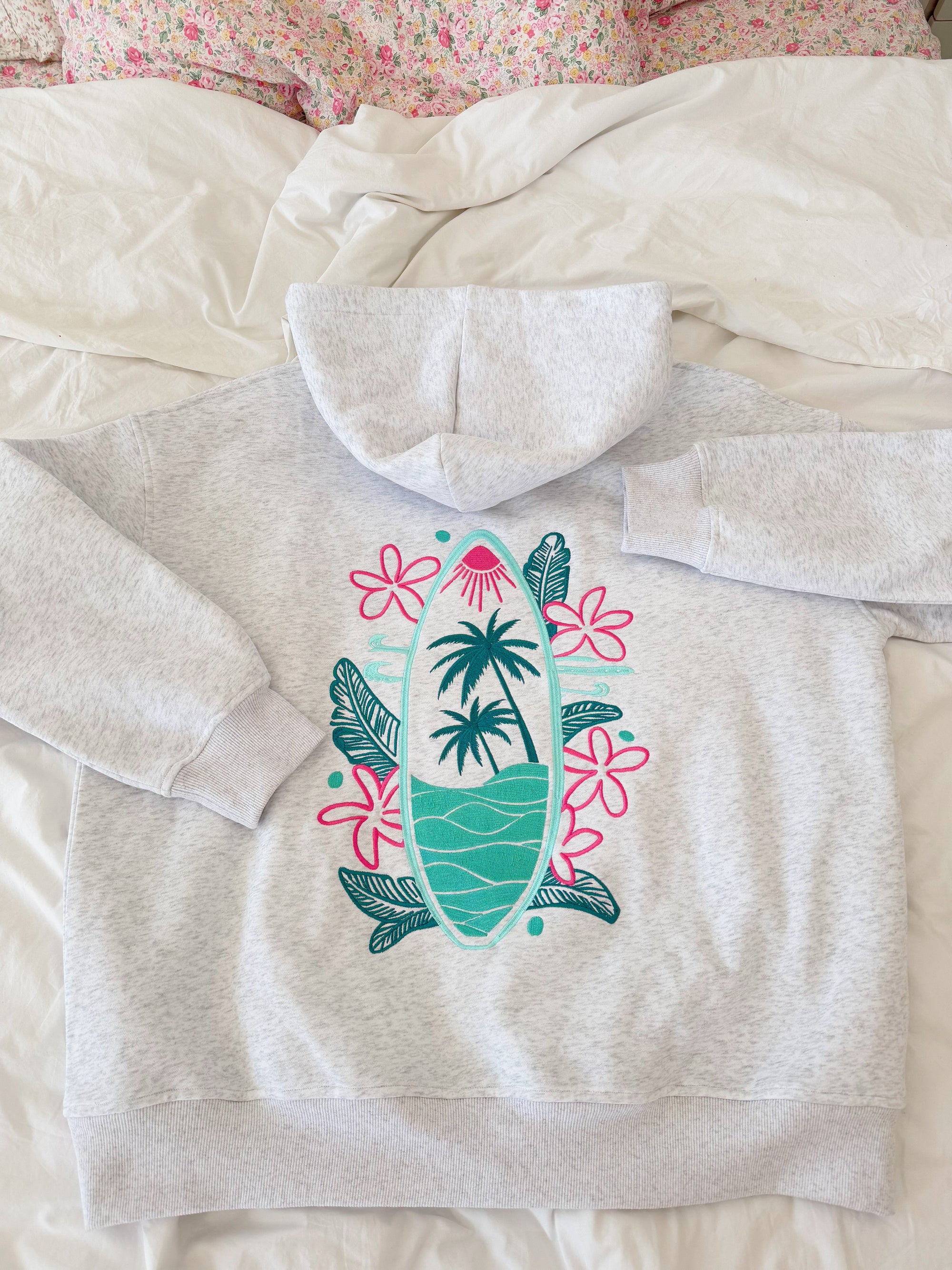 Pearl Grey Surfing The Waves Embroider Hoodie