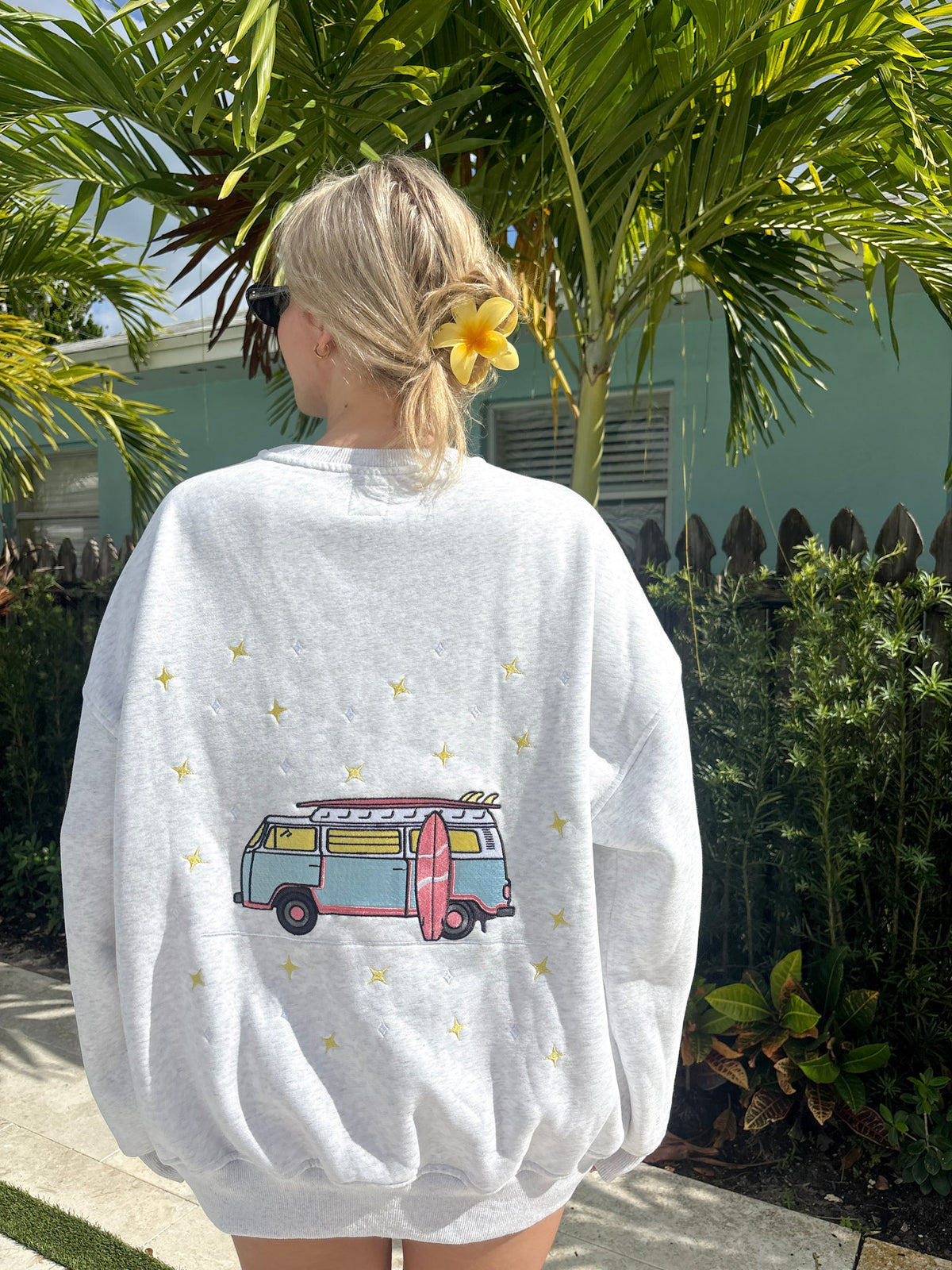Pearl Grey Embroider Van Star Sweatshirt