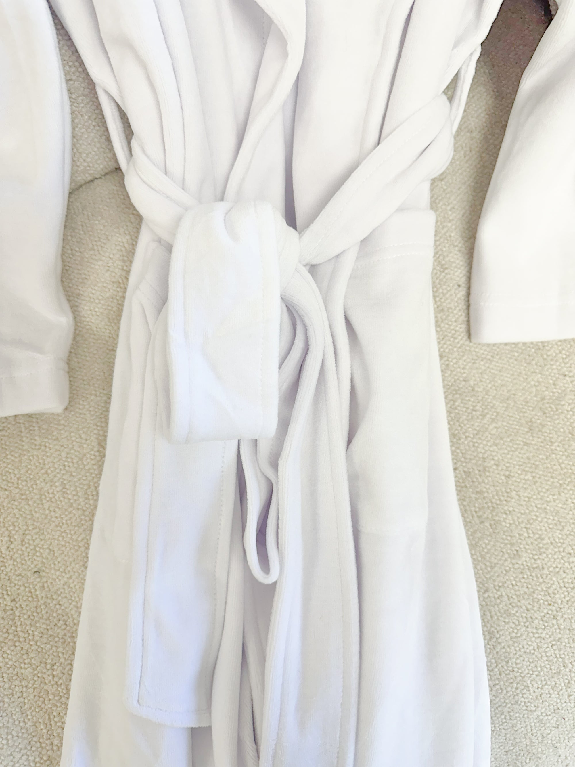 White Dream Hotel Robe