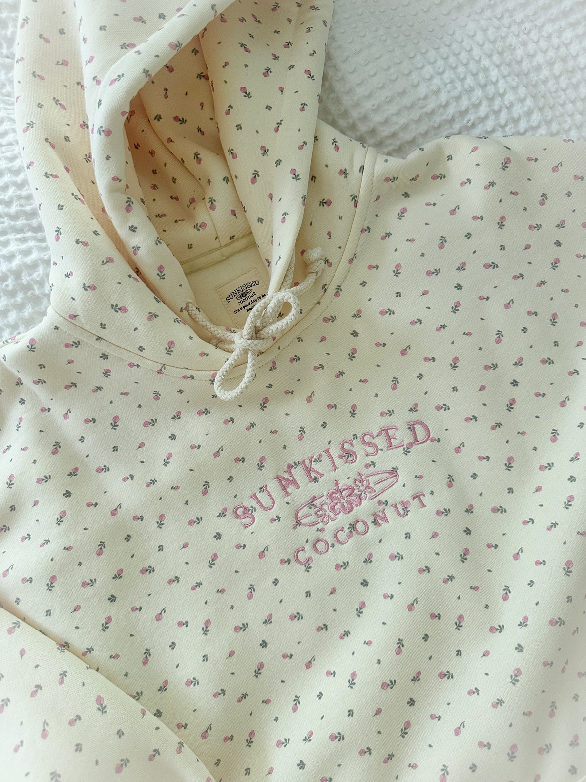 Toasted Cream Roses Embroider Hoodie