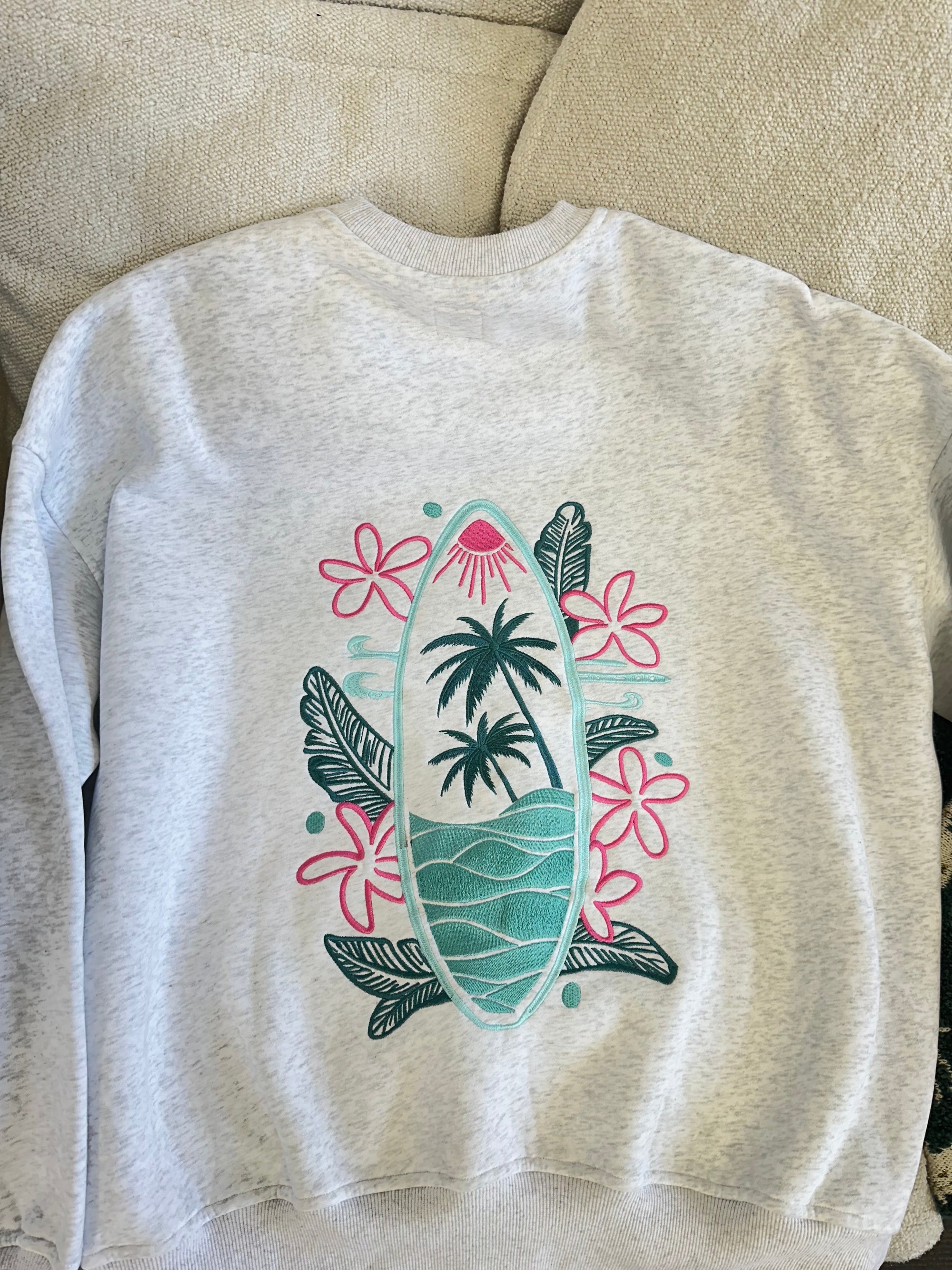 Pearl Grey Surfing The Waves Embroider Sweatshirt