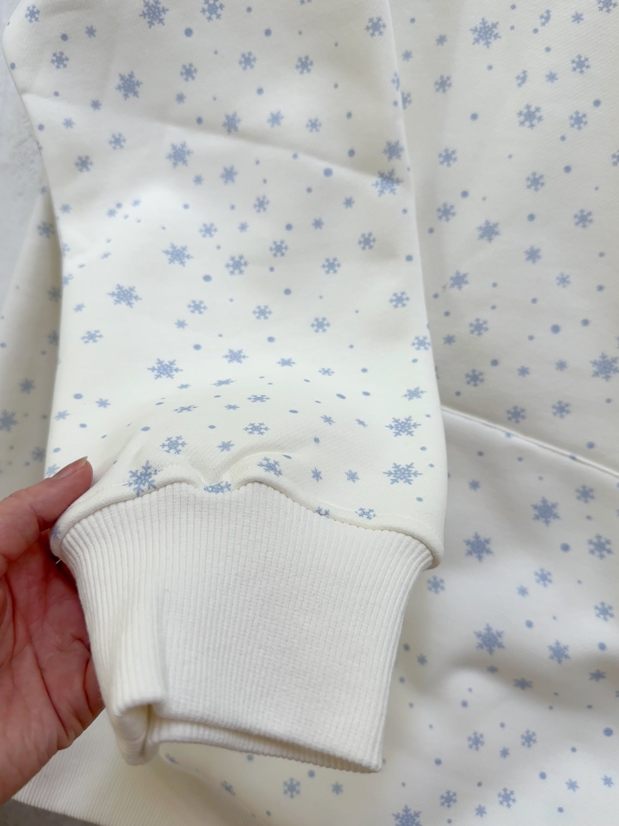 Snowflake Sunkissedcoconut Embroider Hoodie