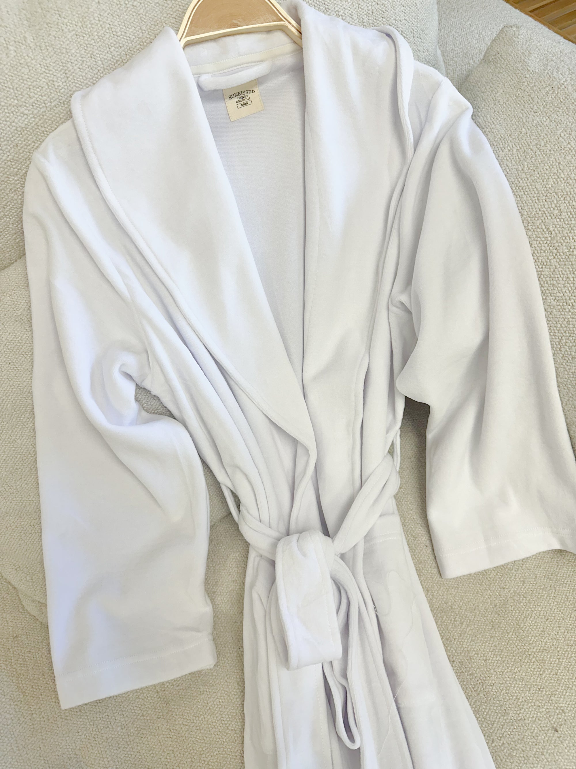 White Dream Hotel Robe