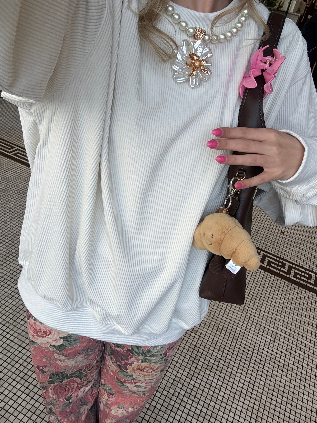 Ivory Basic Corduroy Sweatshirt