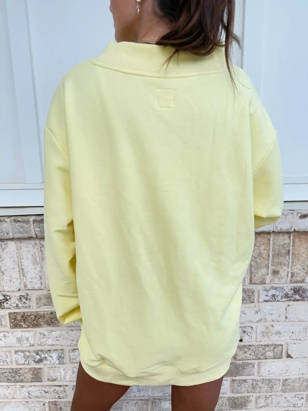 Butter Yellow Seaside Bloom Graphic Mockneck Sweatshirt