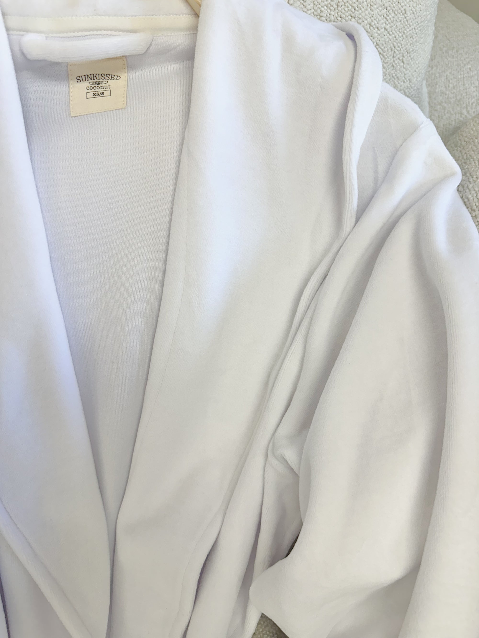 White Dream Hotel Robe