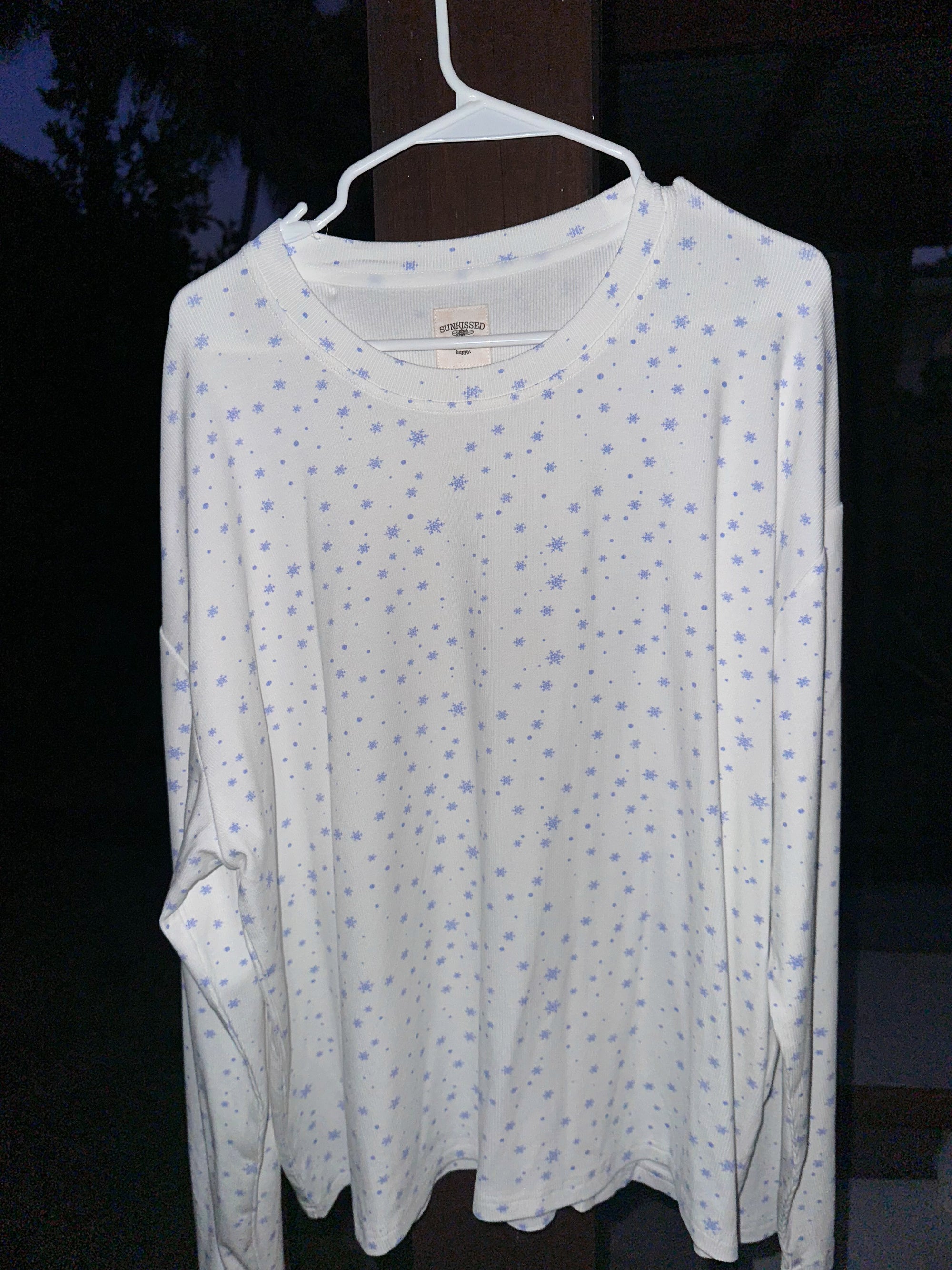 Snowflake Sunkissedcoconut Long Sleeve Pajama Top