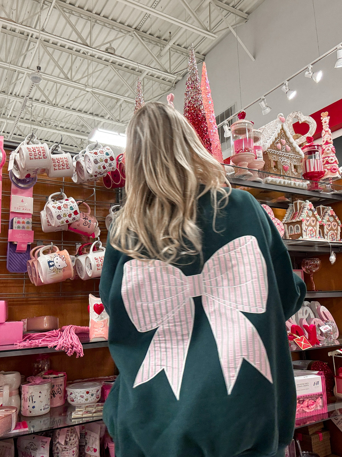 Winter Green Striped Bow Embroider Sweatshirt