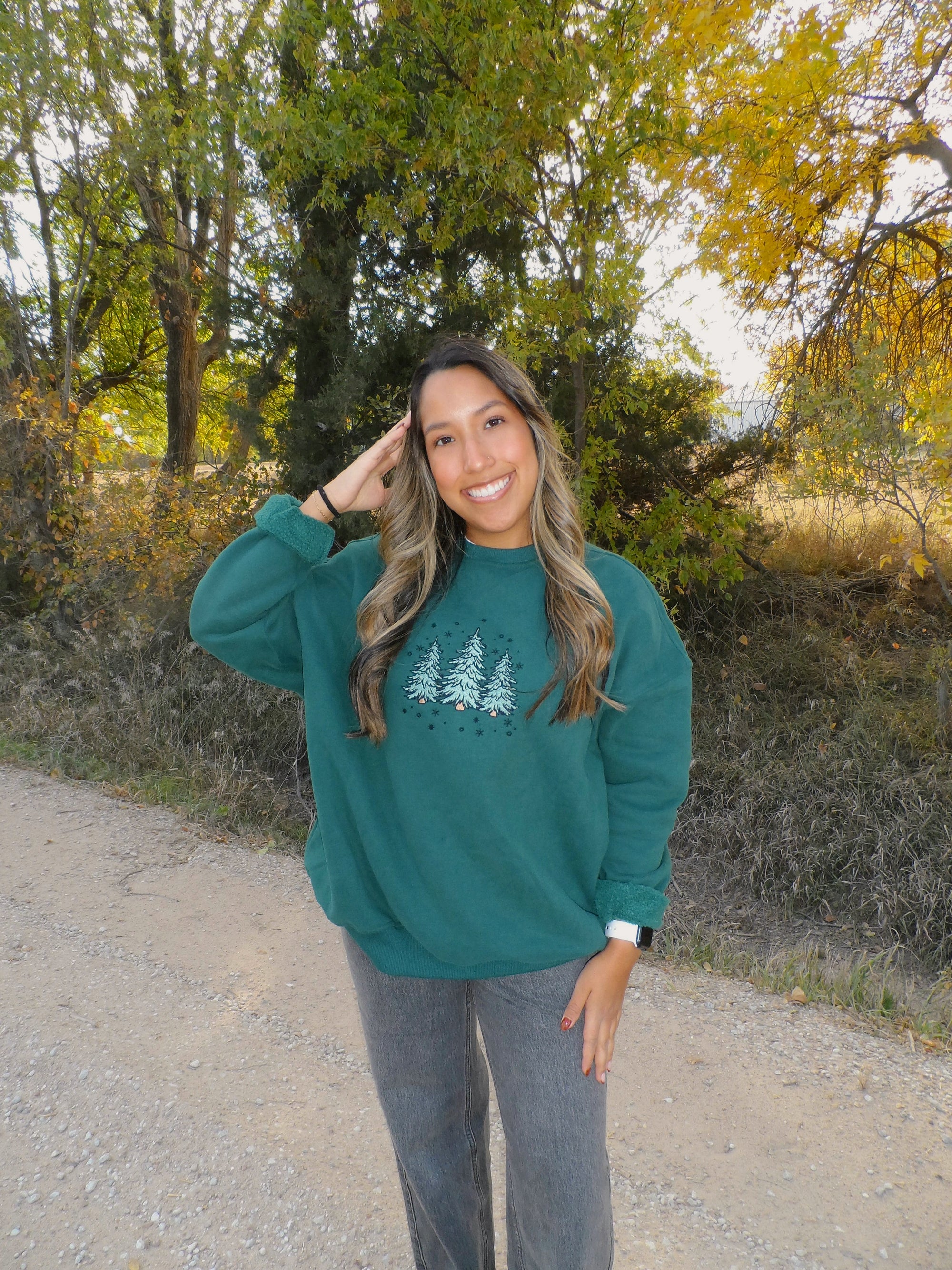 Winter Green Christmas Tree Embroider Sweatshirt