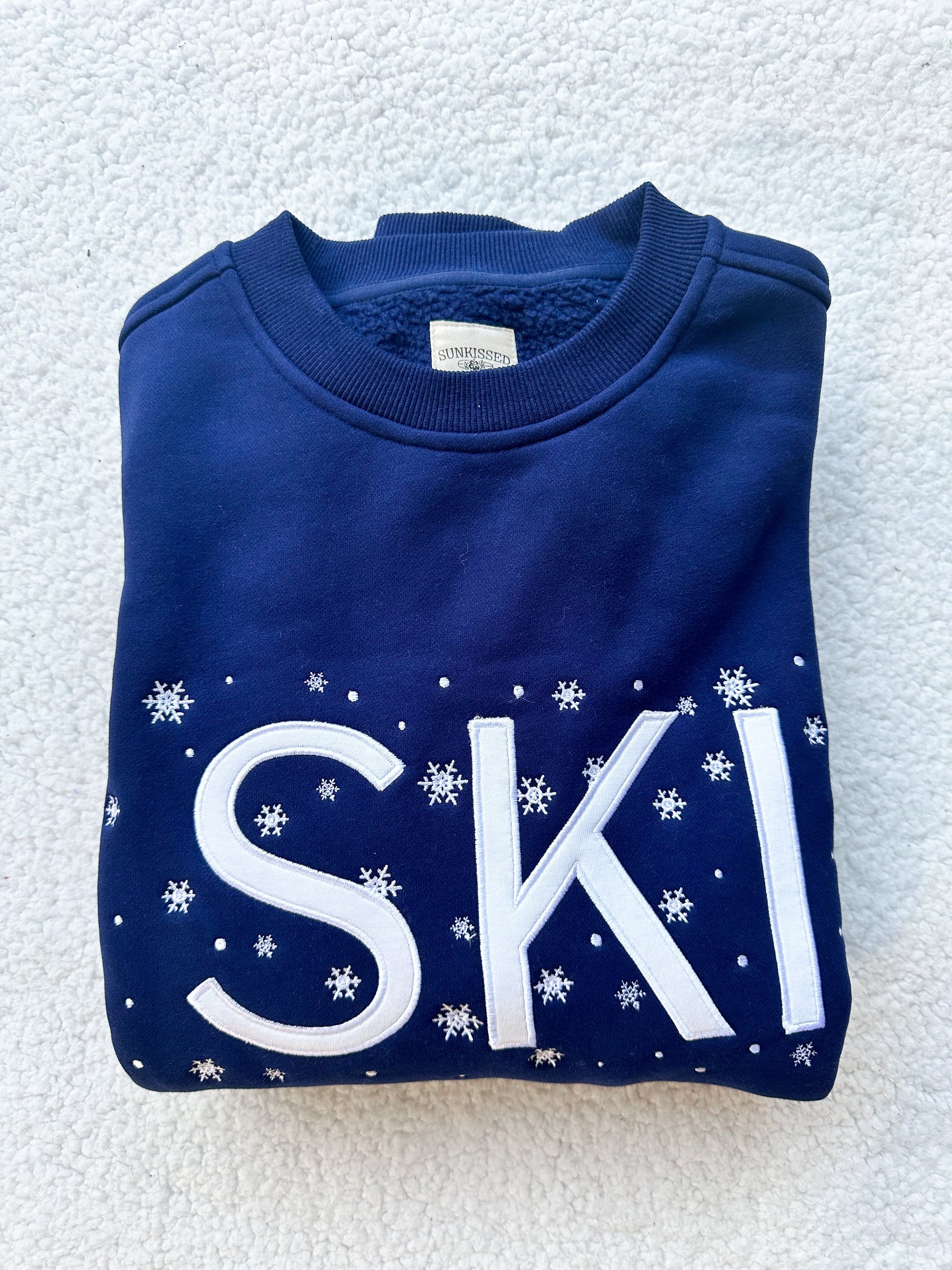 Ski Snowflake Embroider Sweatshirt