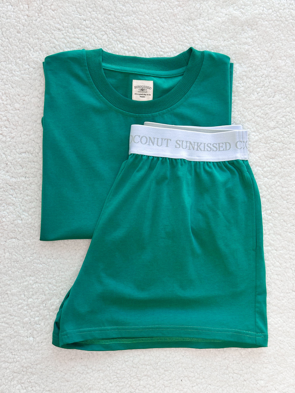 Bubbly Green Basic Slightly Cropped Blank Tee