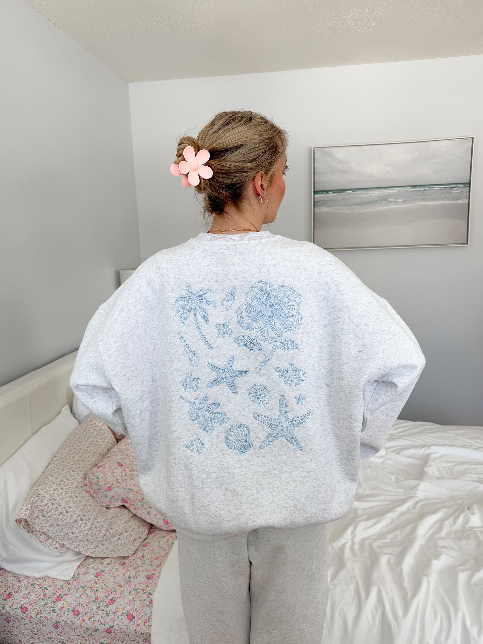 Pearl Grey Tropical Embroider Sweatshirt