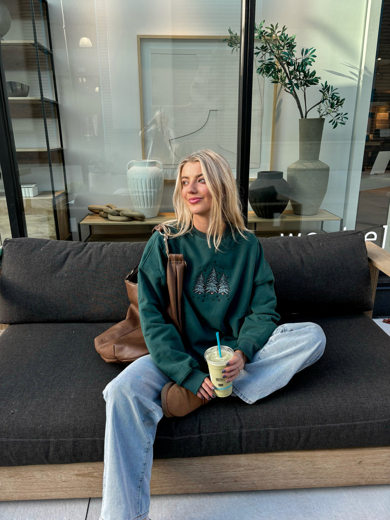 Winter Green Christmas Tree Embroider Sweatshirt