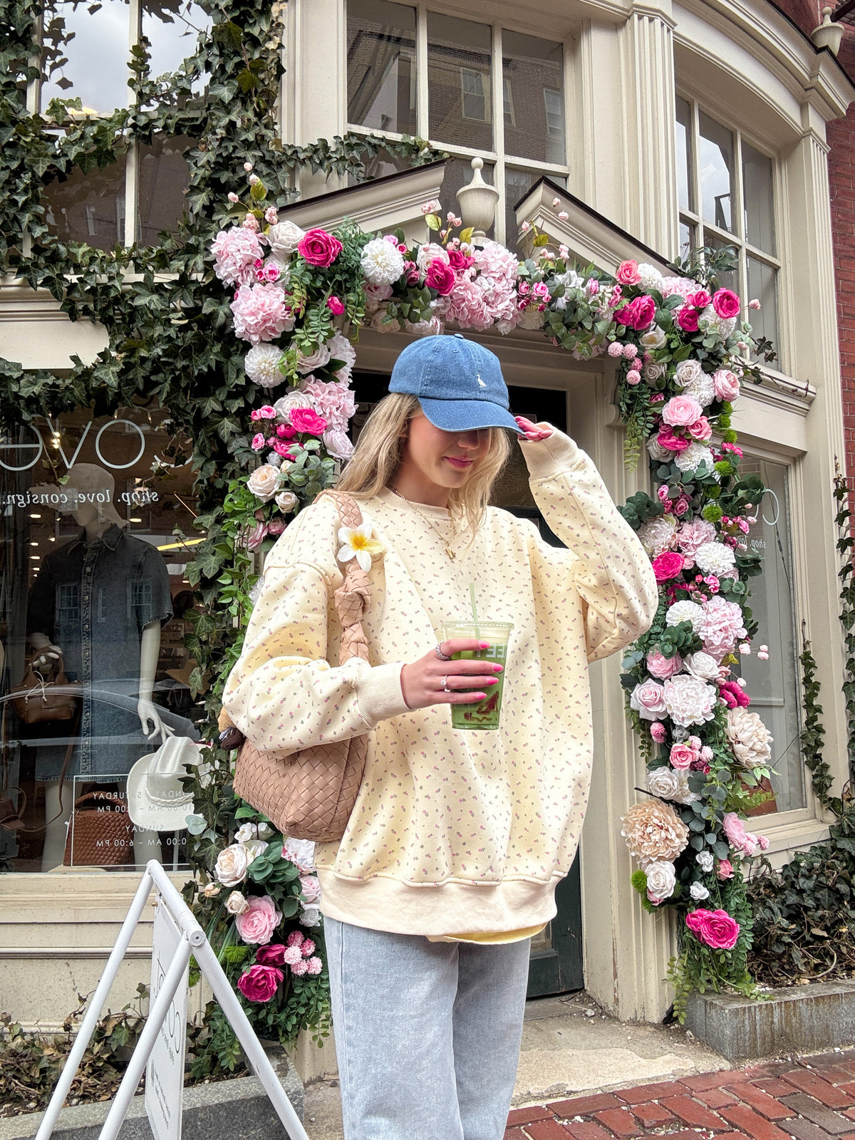 Blank Toasted Cream Roses Sweatshirt