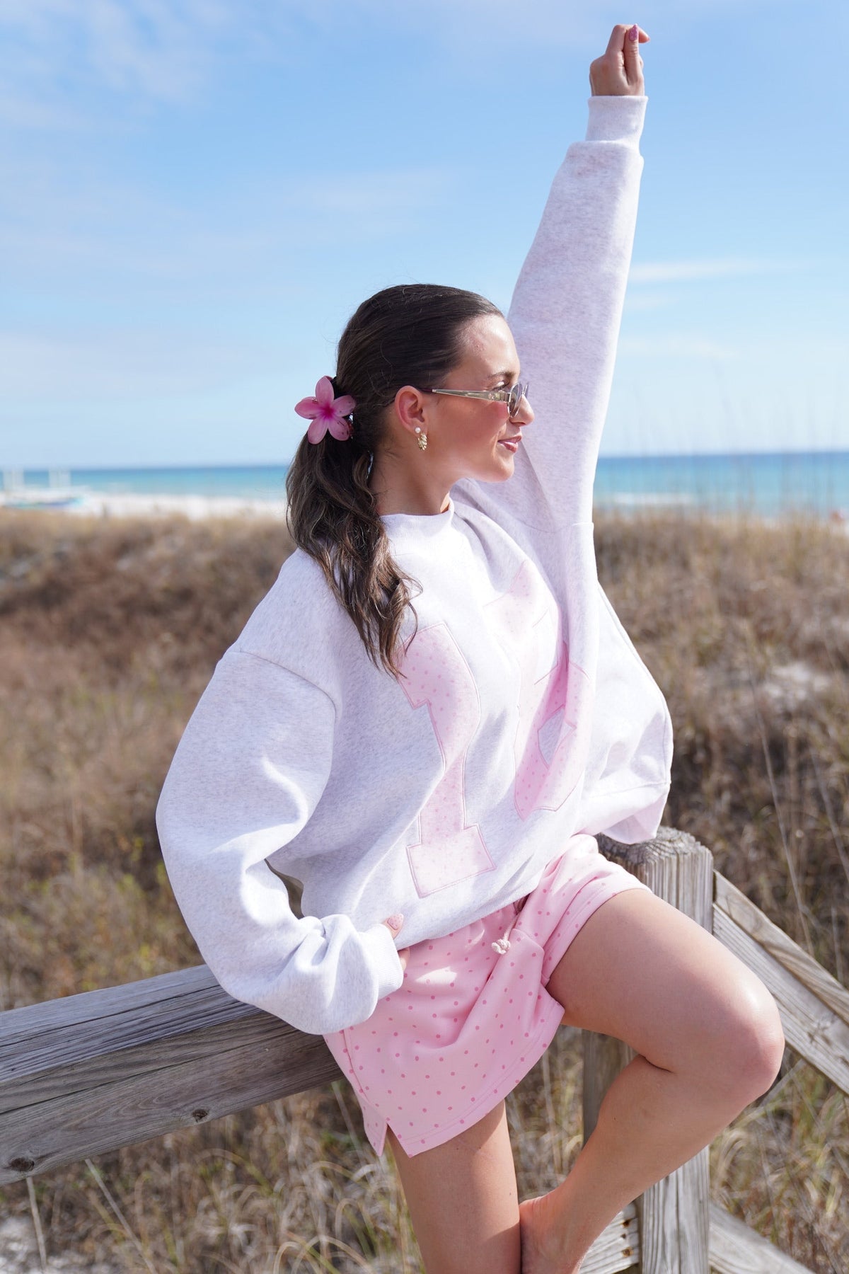 Polka Dot 18 Senior Embroider Mockneck Sweatshirt