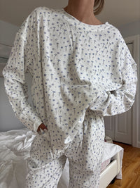 White Ditsy Floral Long Sleeve Pajama Top