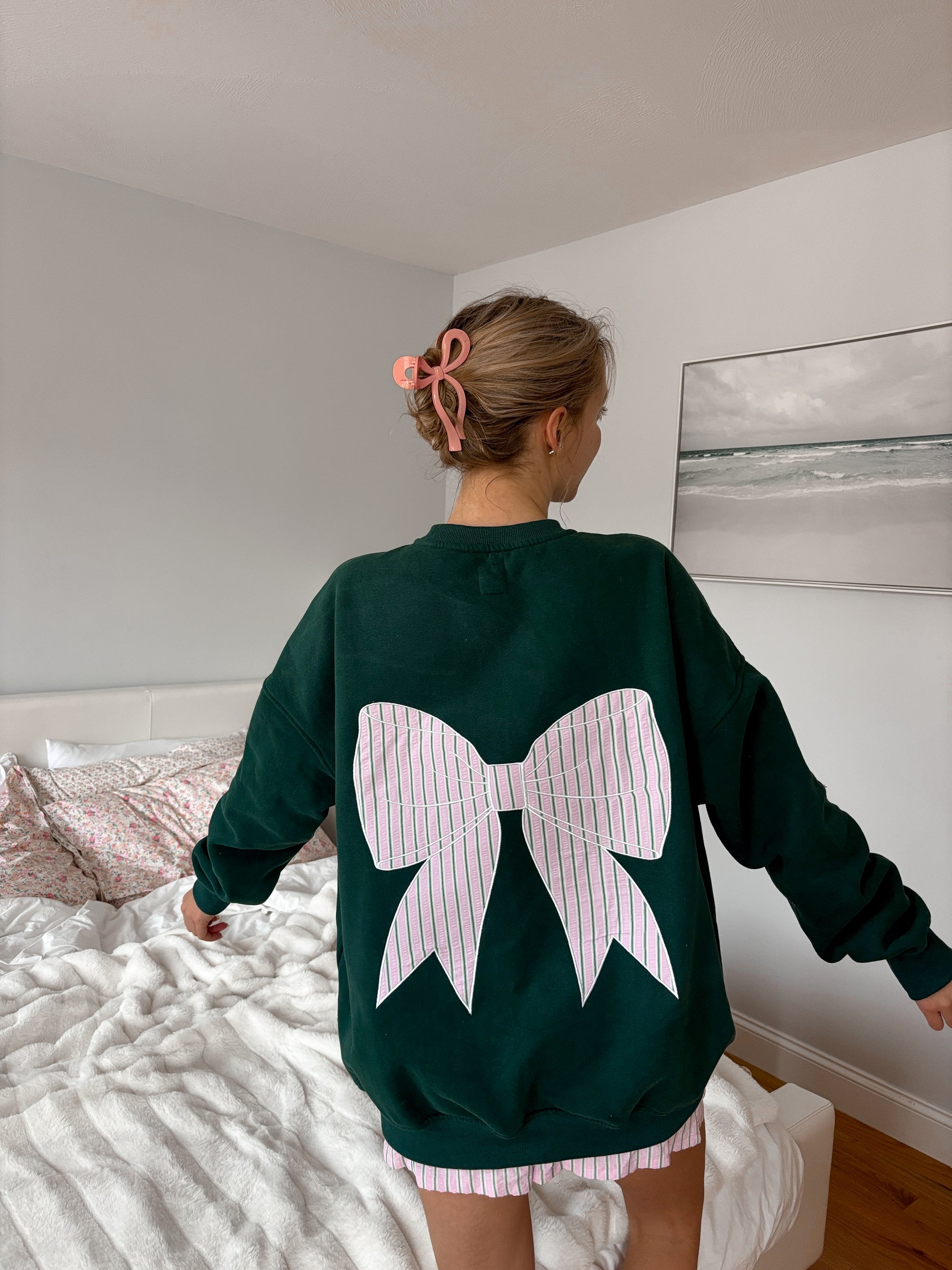 Stripe Bow Embroider Sweatshirt