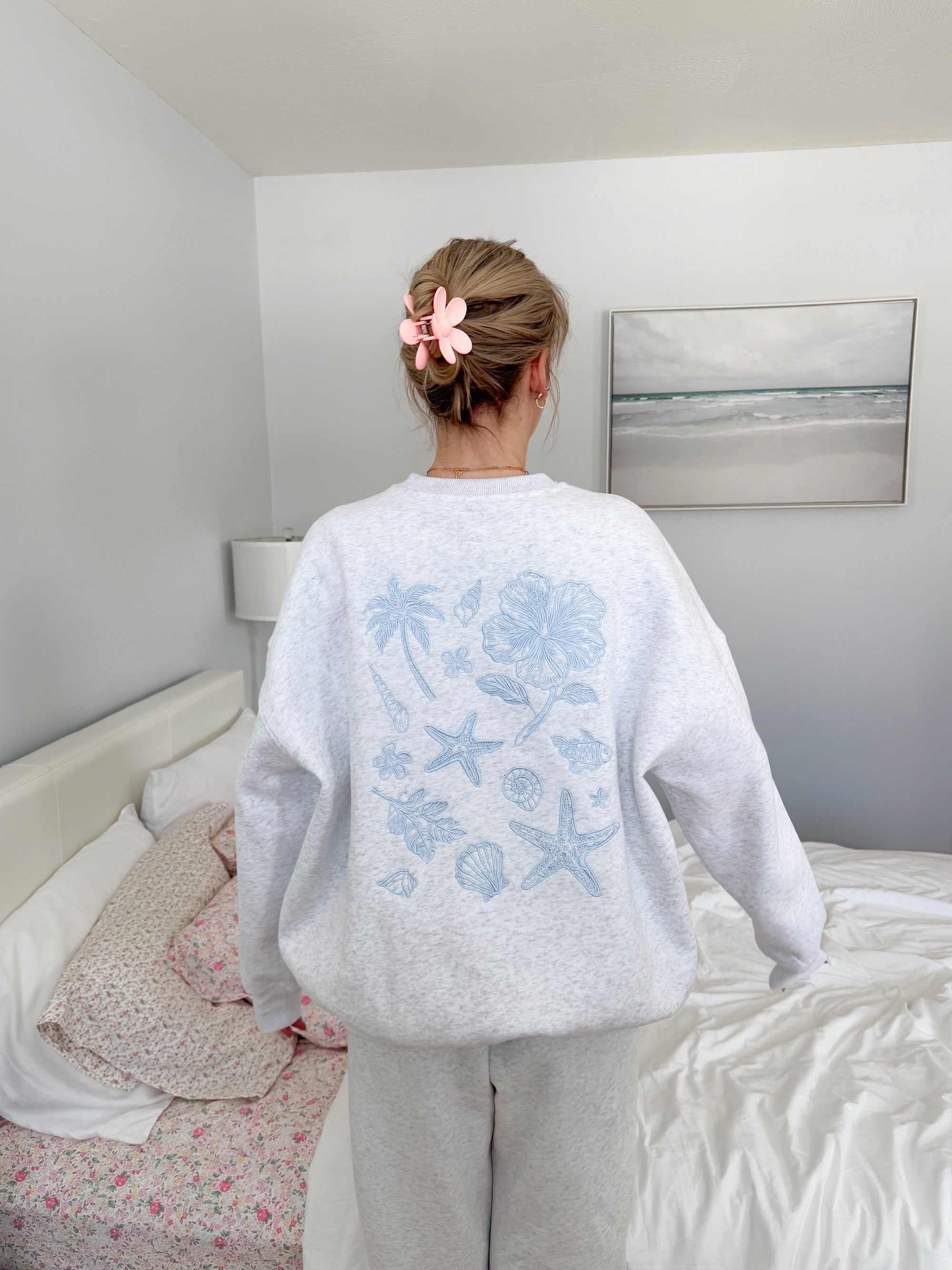 Pearl Grey Tropical Embroider Sweatshirt