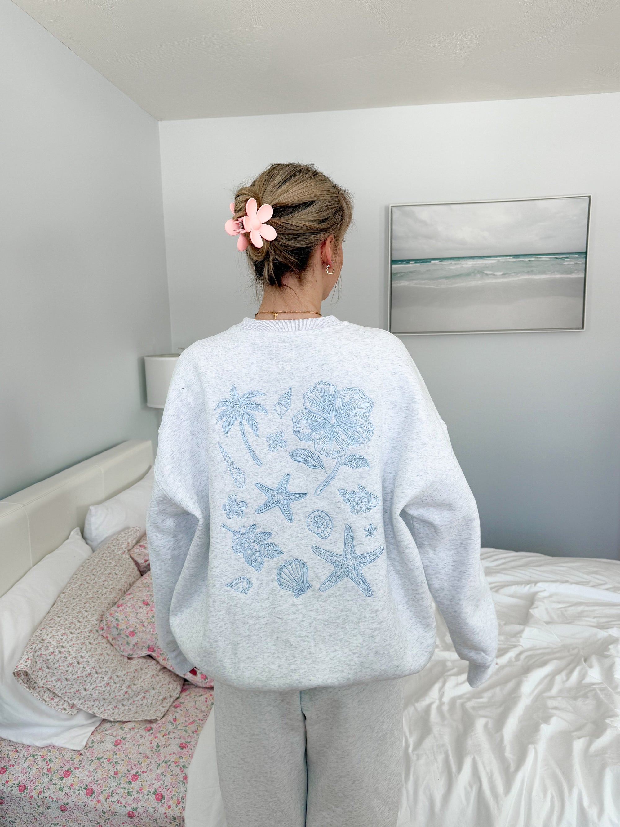 Pearl Grey Tropical Embroider Sweatshirt