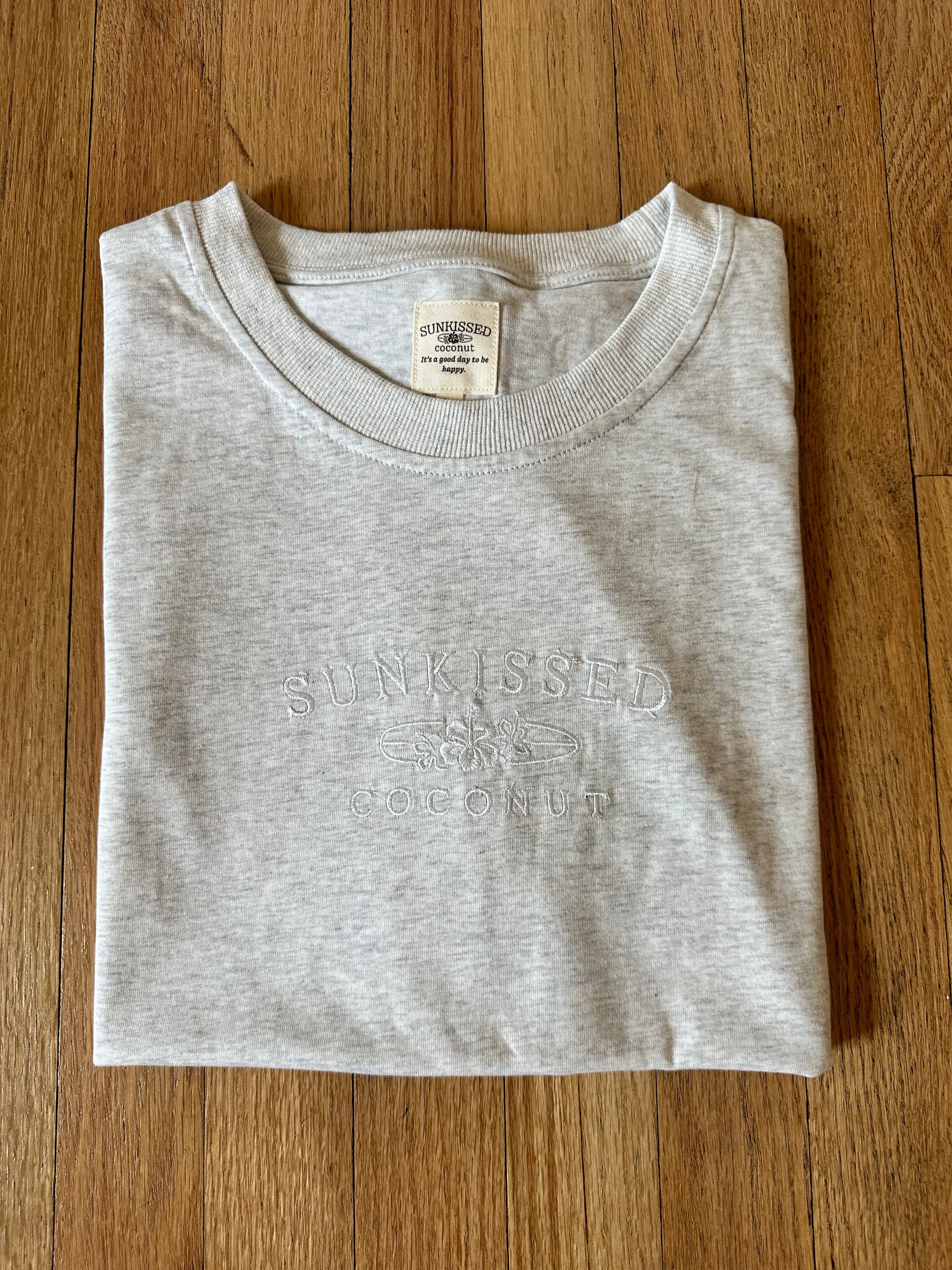 Pearl Grey Basic Watercolor Embroider Tee