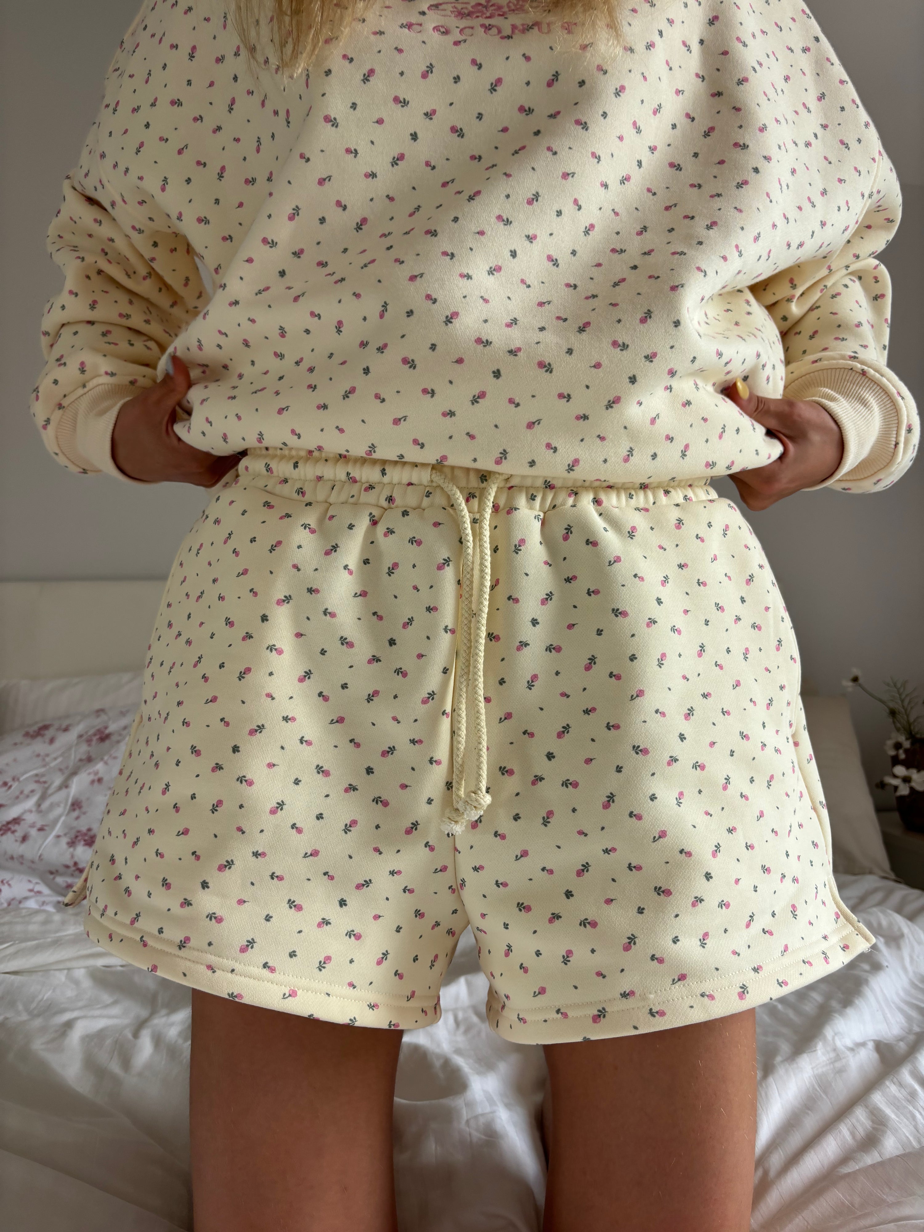 Blank Toasted Cream Roses Shorts