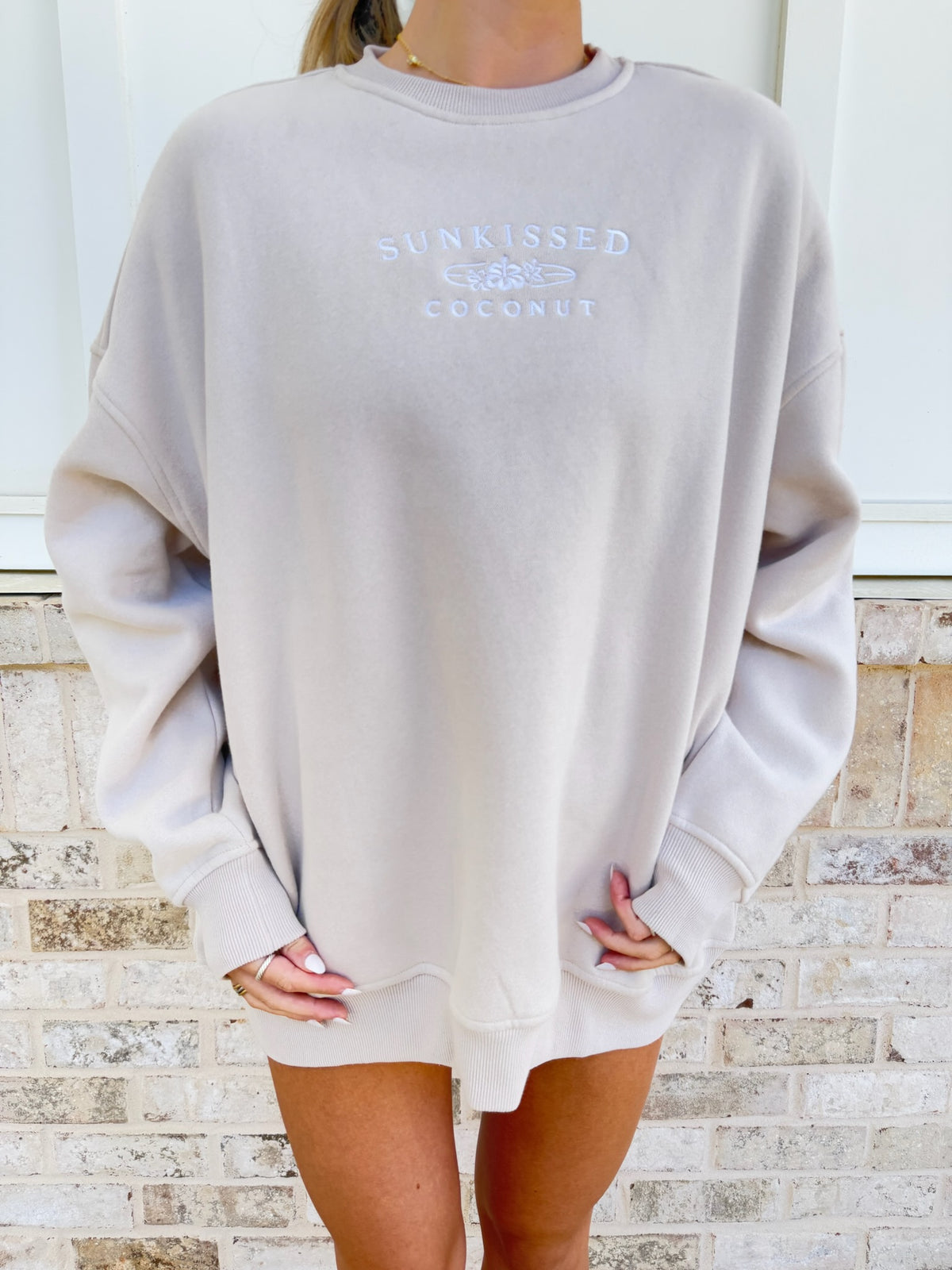 Sunkissedcoconut Embroider Oversized Crewneck Sweatshirt