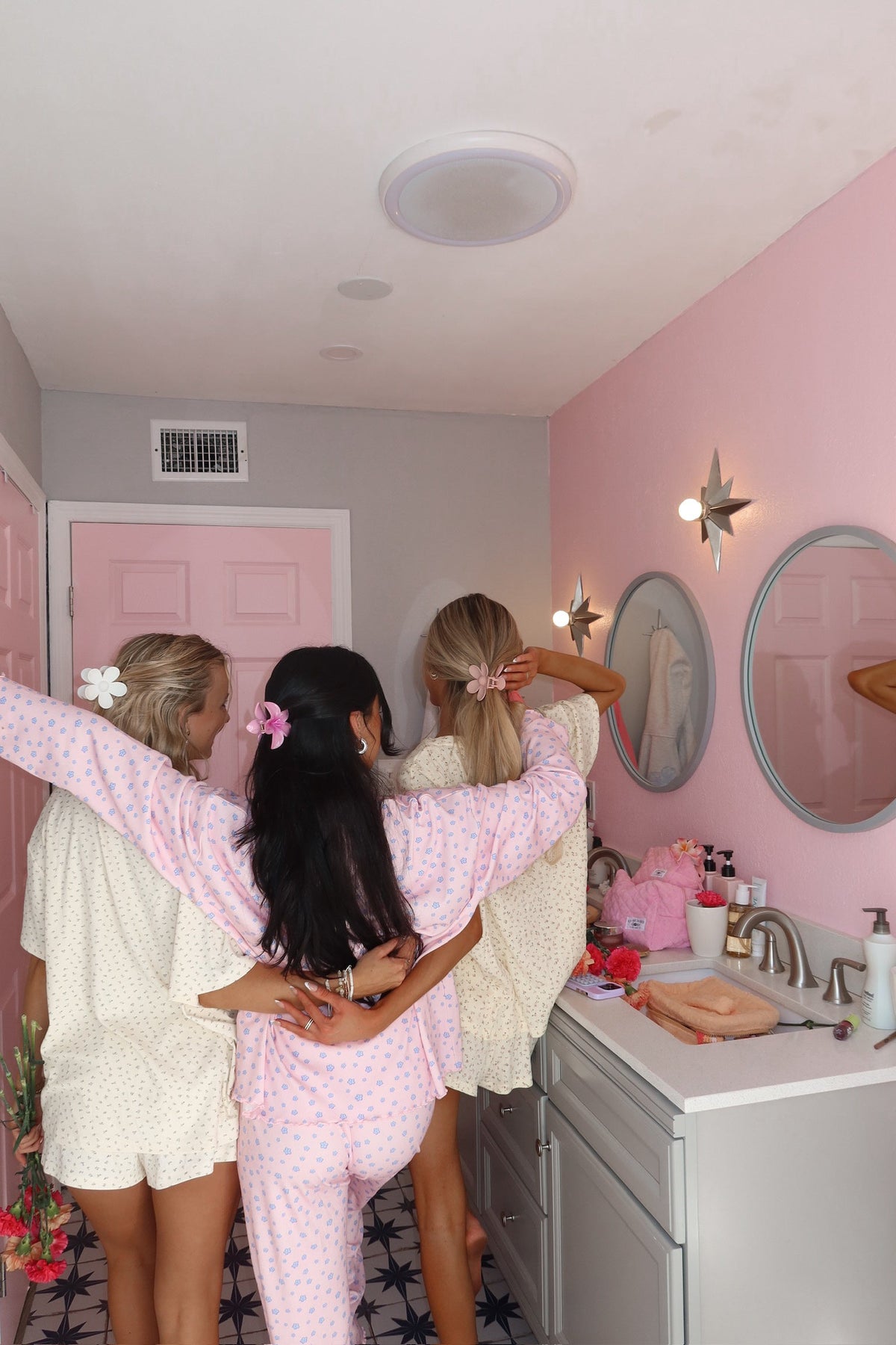 Light Pink Lilo Blue Floral Long Sleeve Pajama Top