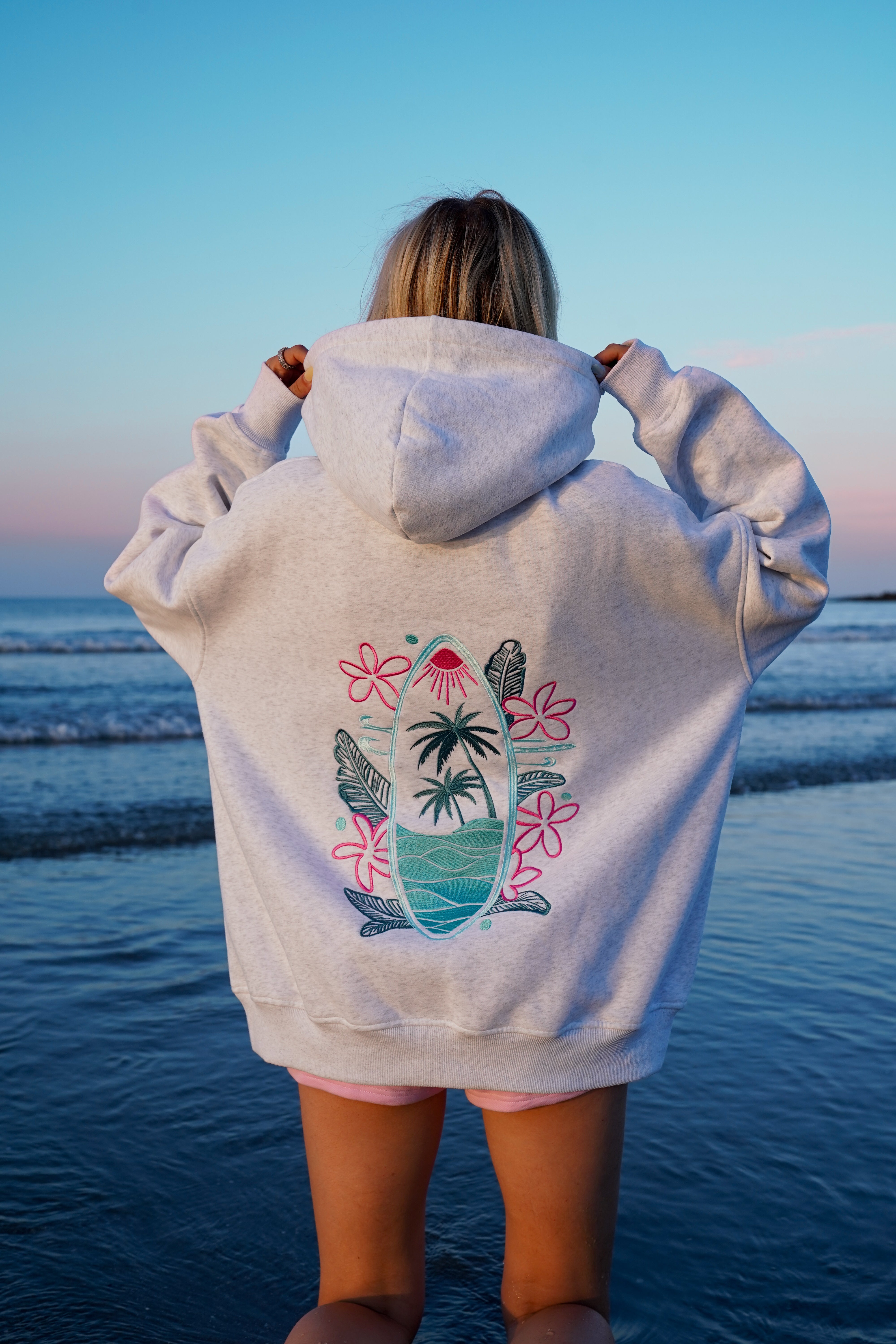 Pearl Grey Surfing The Waves Embroider Hoodie – Sunkissedcoconut