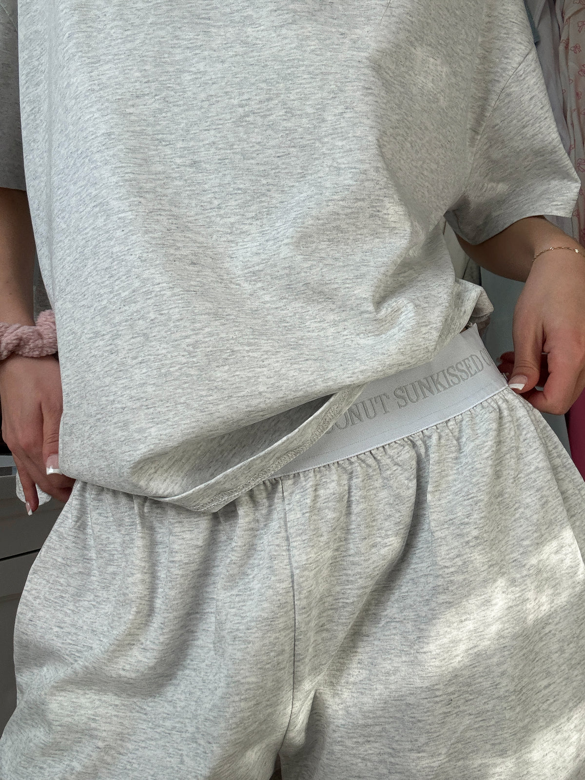 Pearl Grey Basic Watercolor Shorts