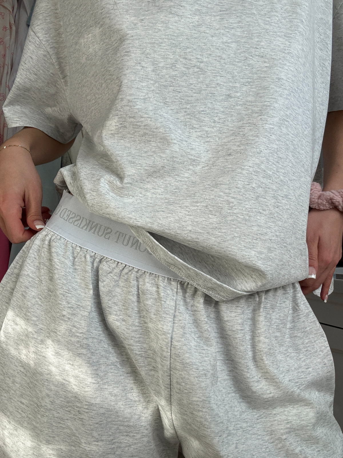 Pearl Grey Basic Watercolor Slightly Cropped Blank Tee