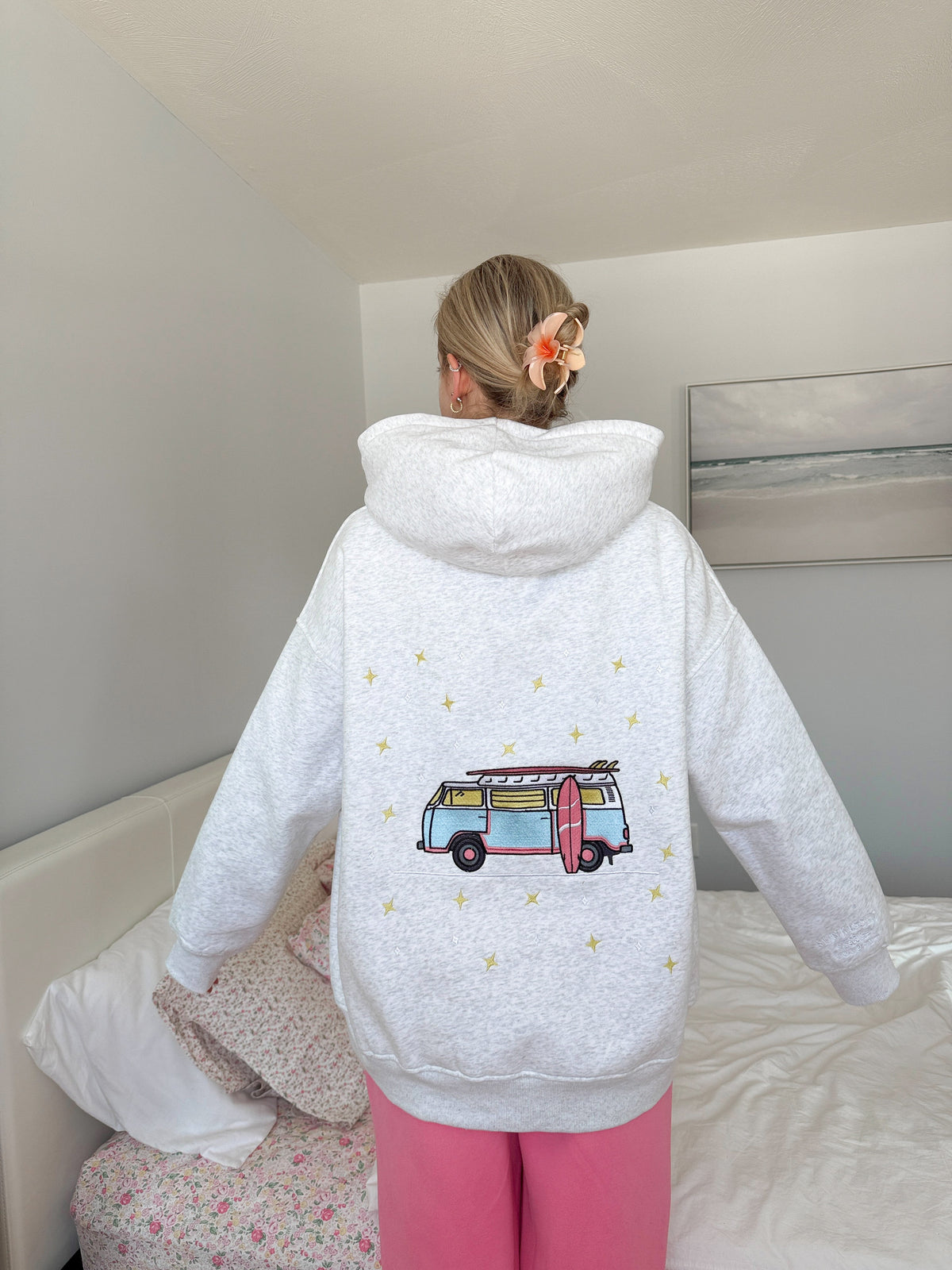 Pearl Grey Embroider Van Star Hoodie