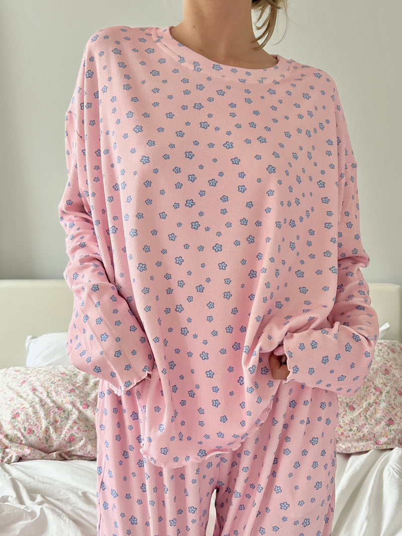 Light Pink Lilo Blue Floral Long Sleeve Pajama Top