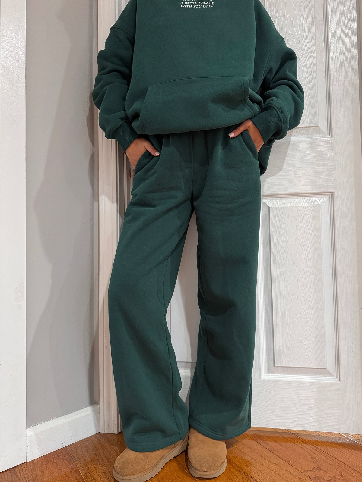Winter Green Basic Blank Flare Sweatpants