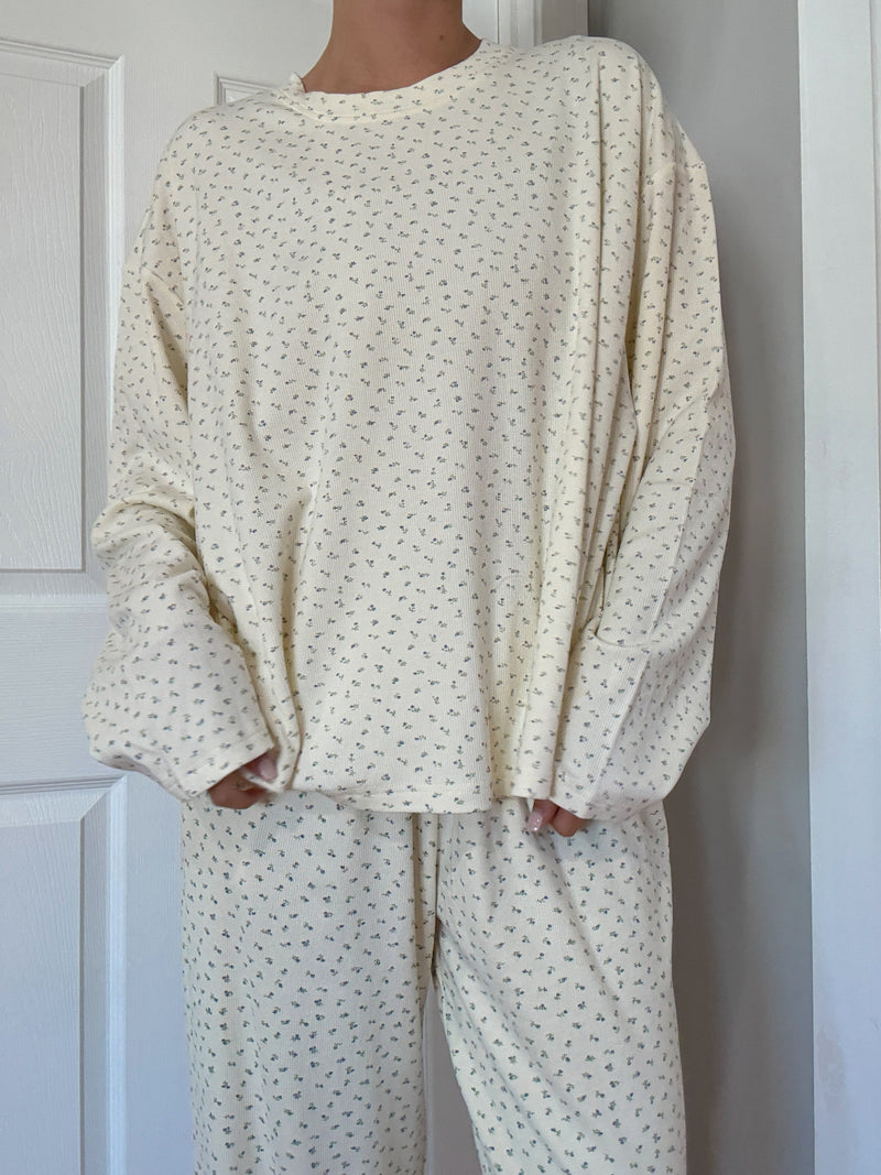 Pale Floral Long Sleeve Pajama Top
