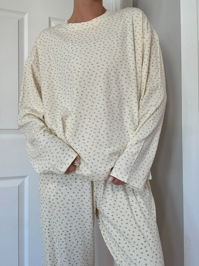 Pale Floral Long Sleeve Pajama Top