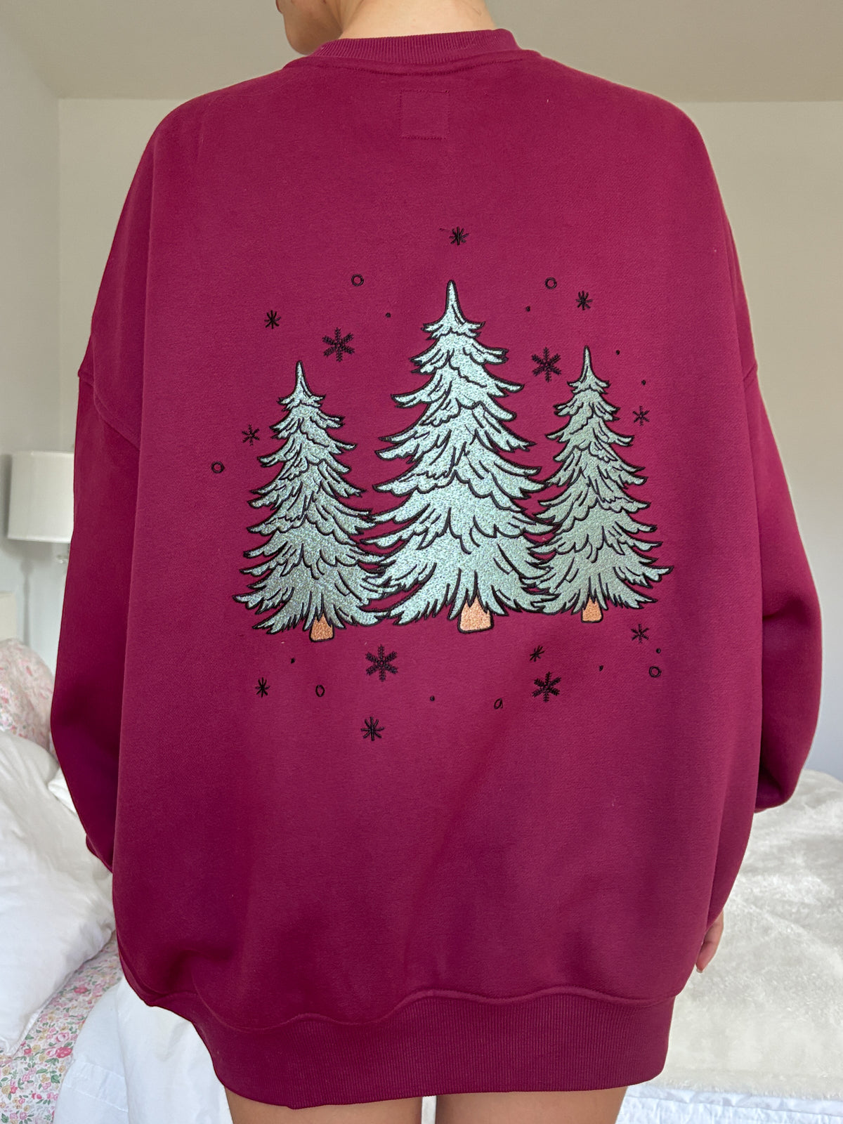 Vintage Red Christmas Tree Embroider Sweatshirt