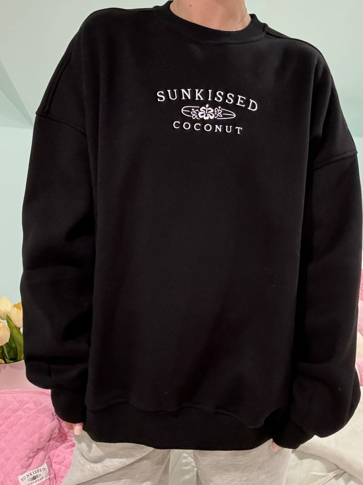 Black Sunkissedcoconut Embroider Sweatshirt