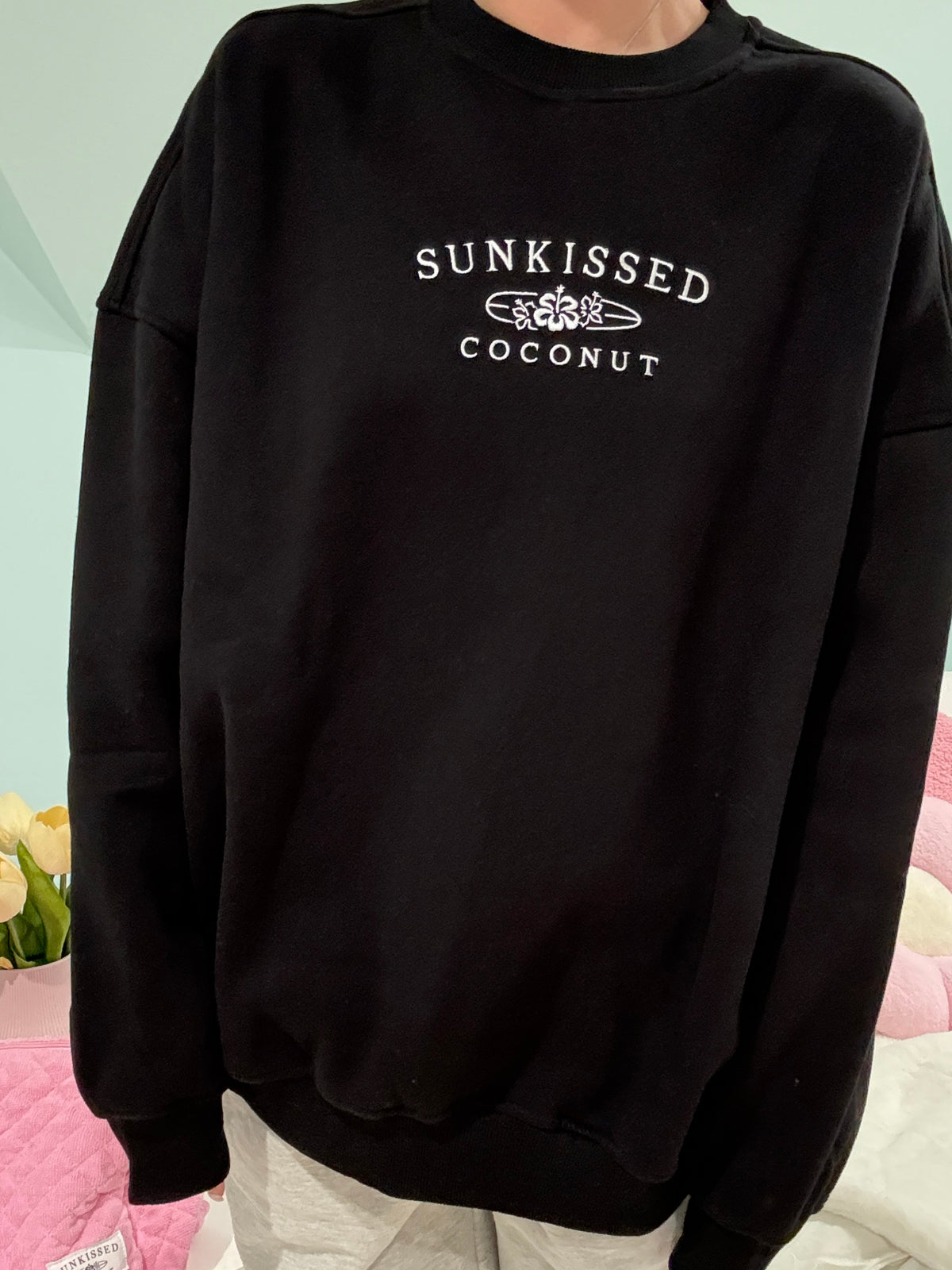 Black Sunkissedcoconut Embroider Sweatshirt