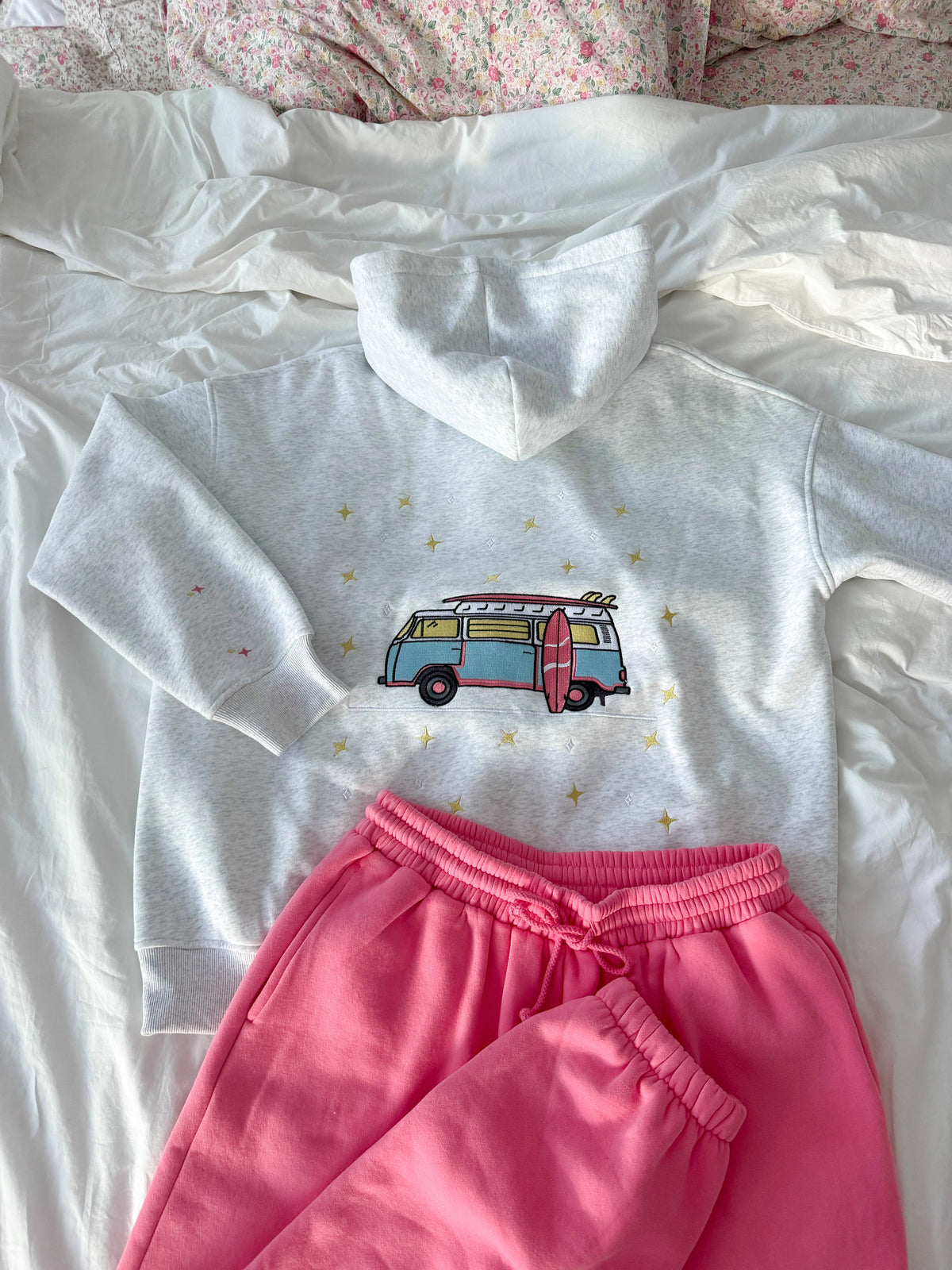 Pearl Grey Embroider Van Star Hoodie