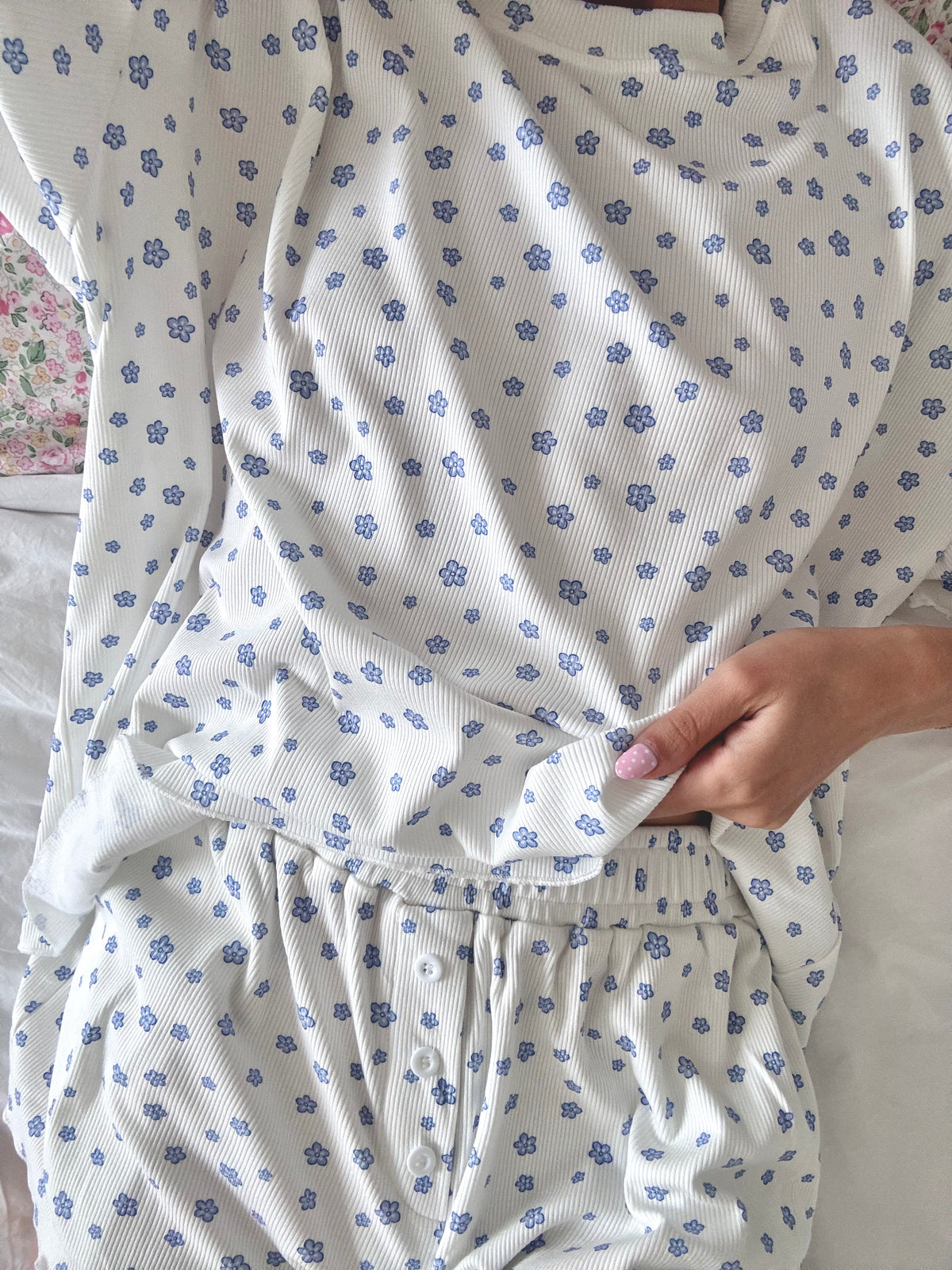 White Lilo Blue Floral Short Sleeve Pajama Top