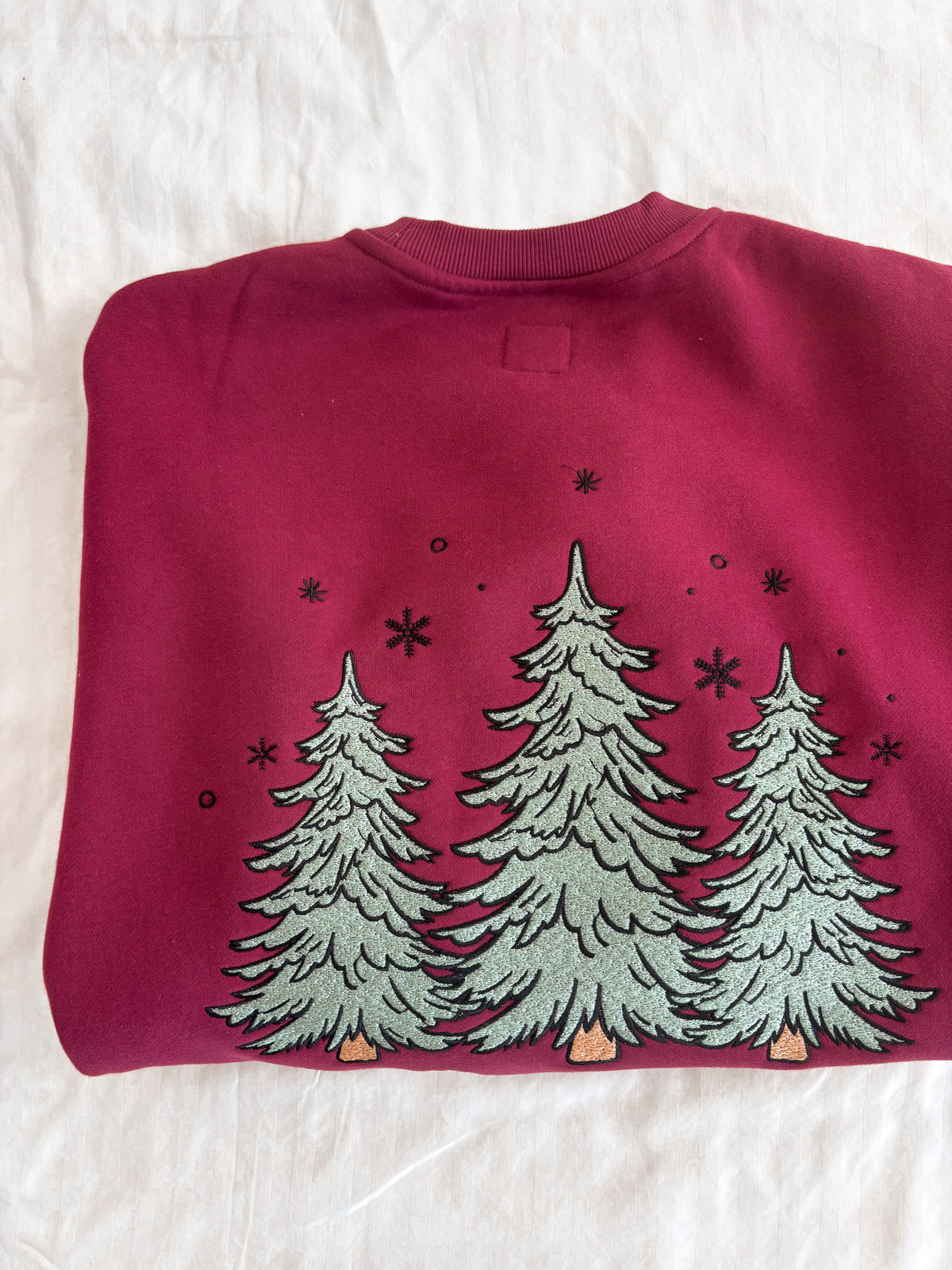 Vintage Red Christmas Tree Embroider Sweatshirt